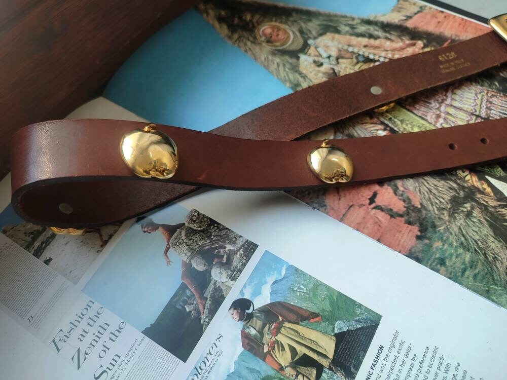 Vintage Leather belt with apple-shapped details| Quirky 90s brown belt with gold-colored studs
