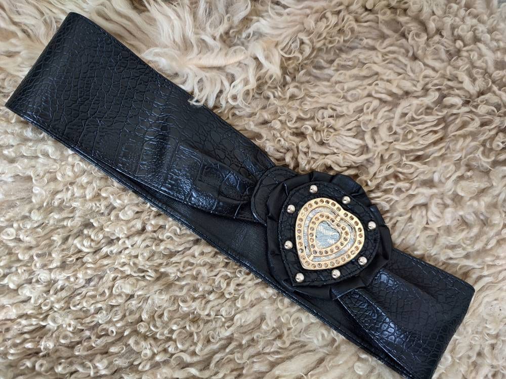 Vintage Waist Belt with Heart Motif| 80s Bohemian inspired black belt with studded and ruffled details