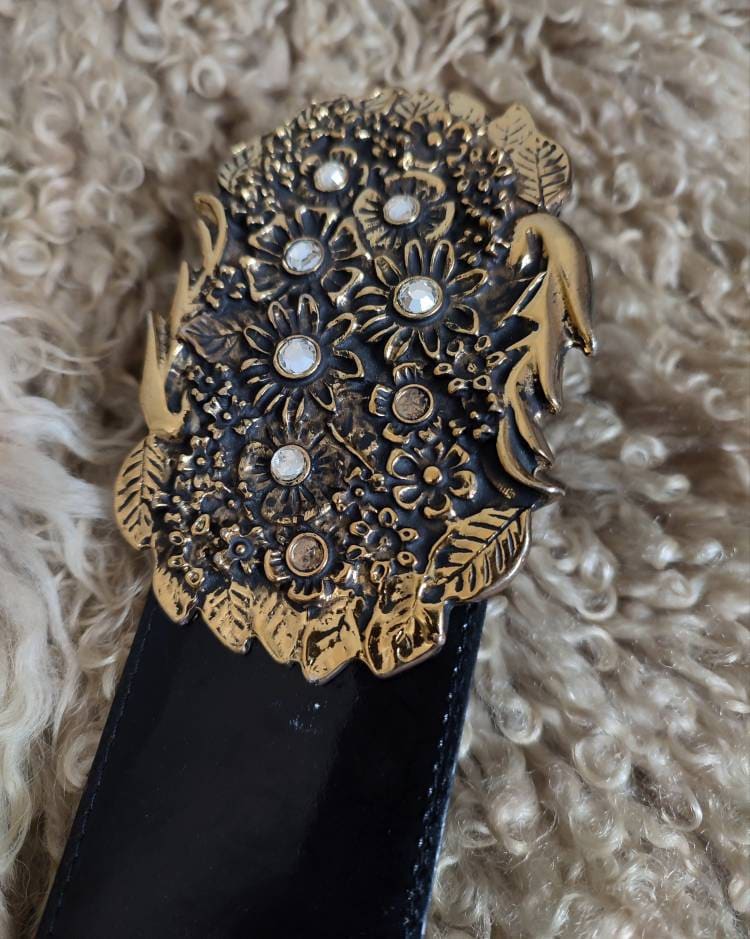Vintage Black belt with Statement Fold Colored Metallic Buckle
