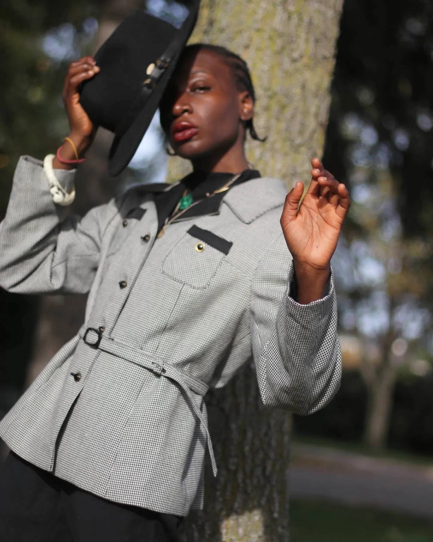 BB Model Checkered Blazer with tie| Vintage black and white blazer shirt with statement collar