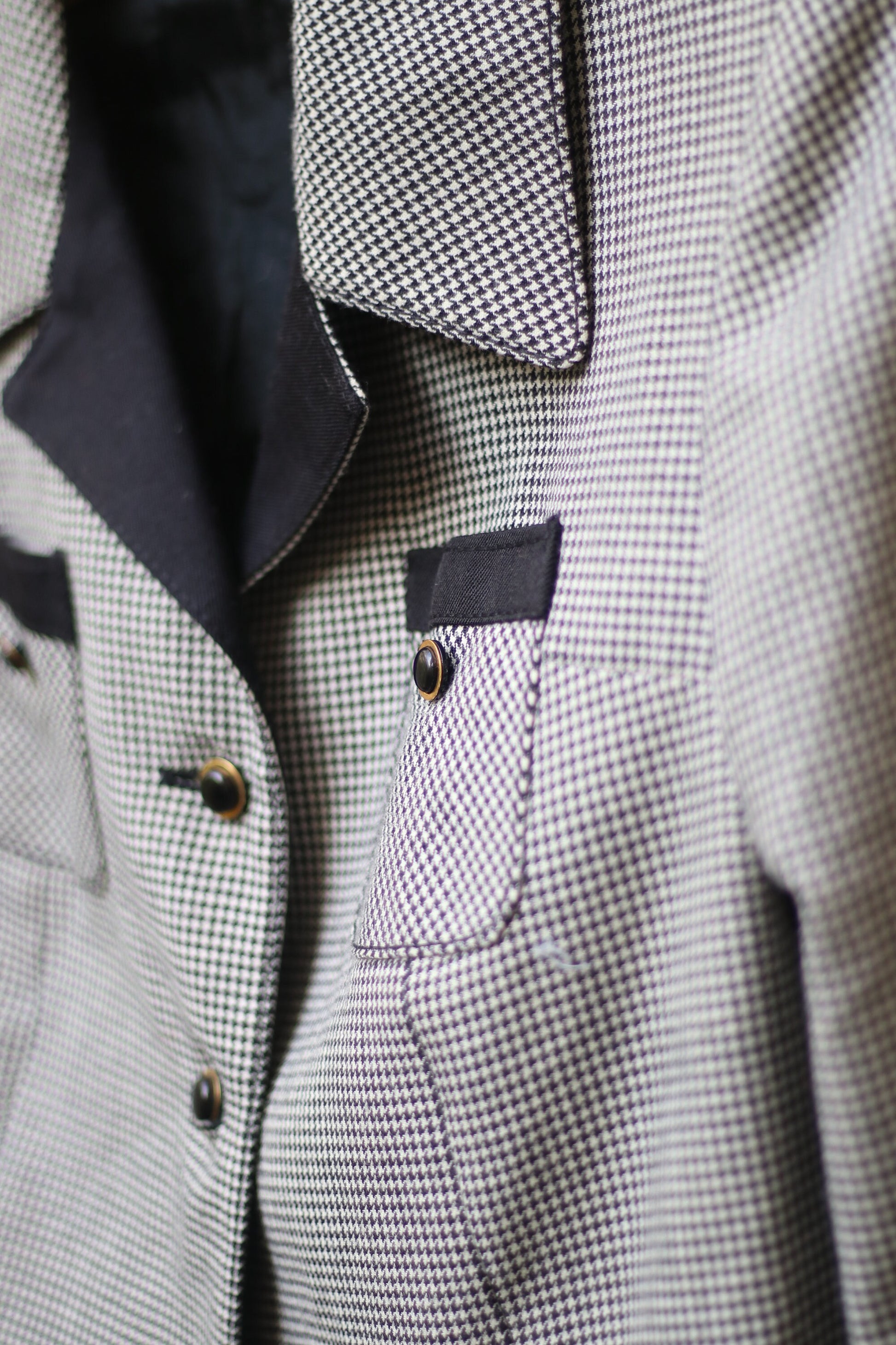 BB Model Checkered Blazer with tie| Vintage black and white blazer shirt with statement collar