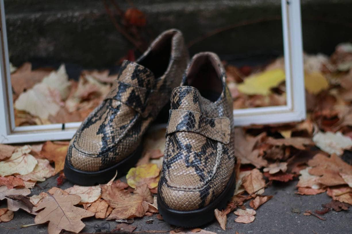 Vintage Paul Green animal print loafers| Brown faux exotic skin Slip ins