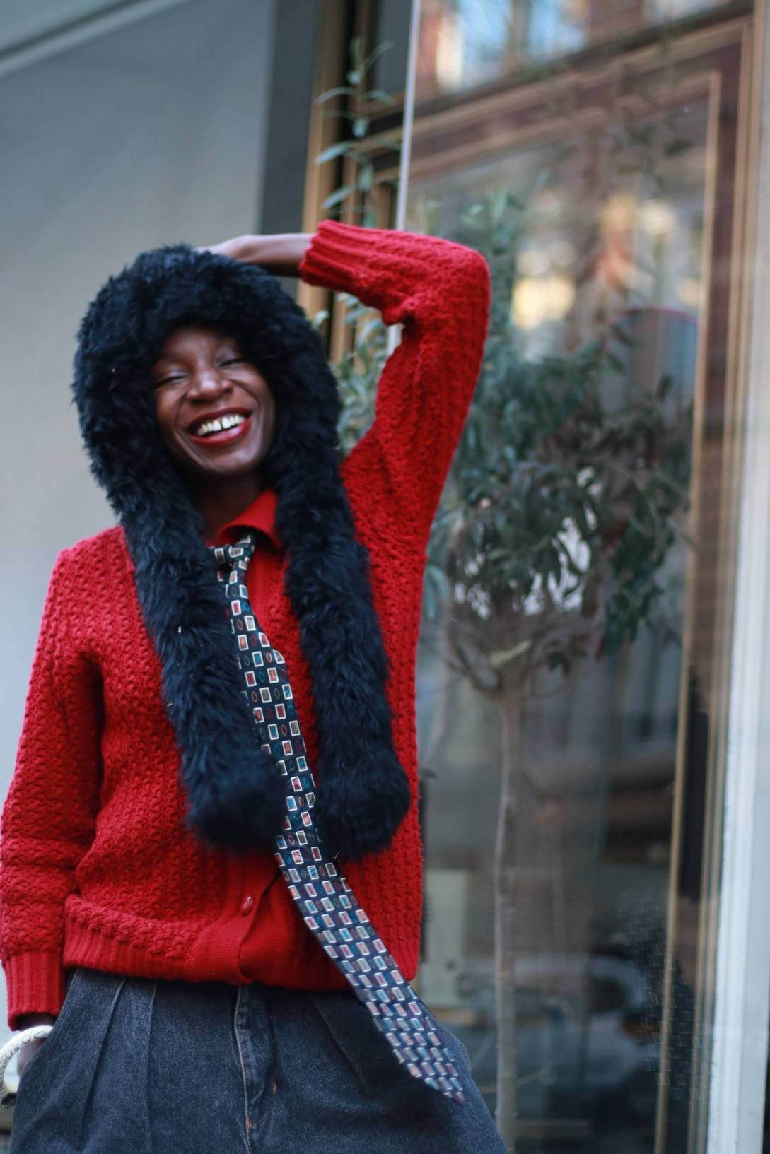 Vintage red cardigan | 90s Winter buttoned down knit