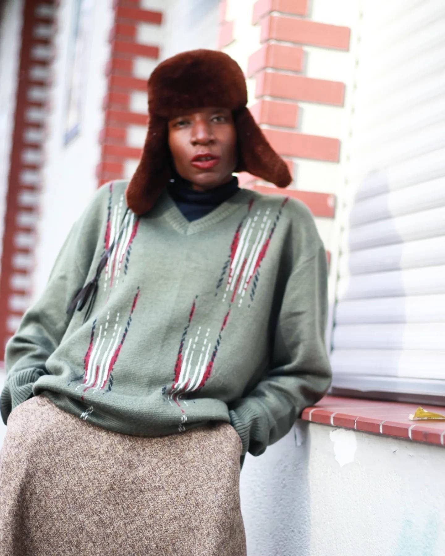 Ammann Strickmodem Green Knit with striped patterns| Vintage 90s long sleeved sweater with white and red details