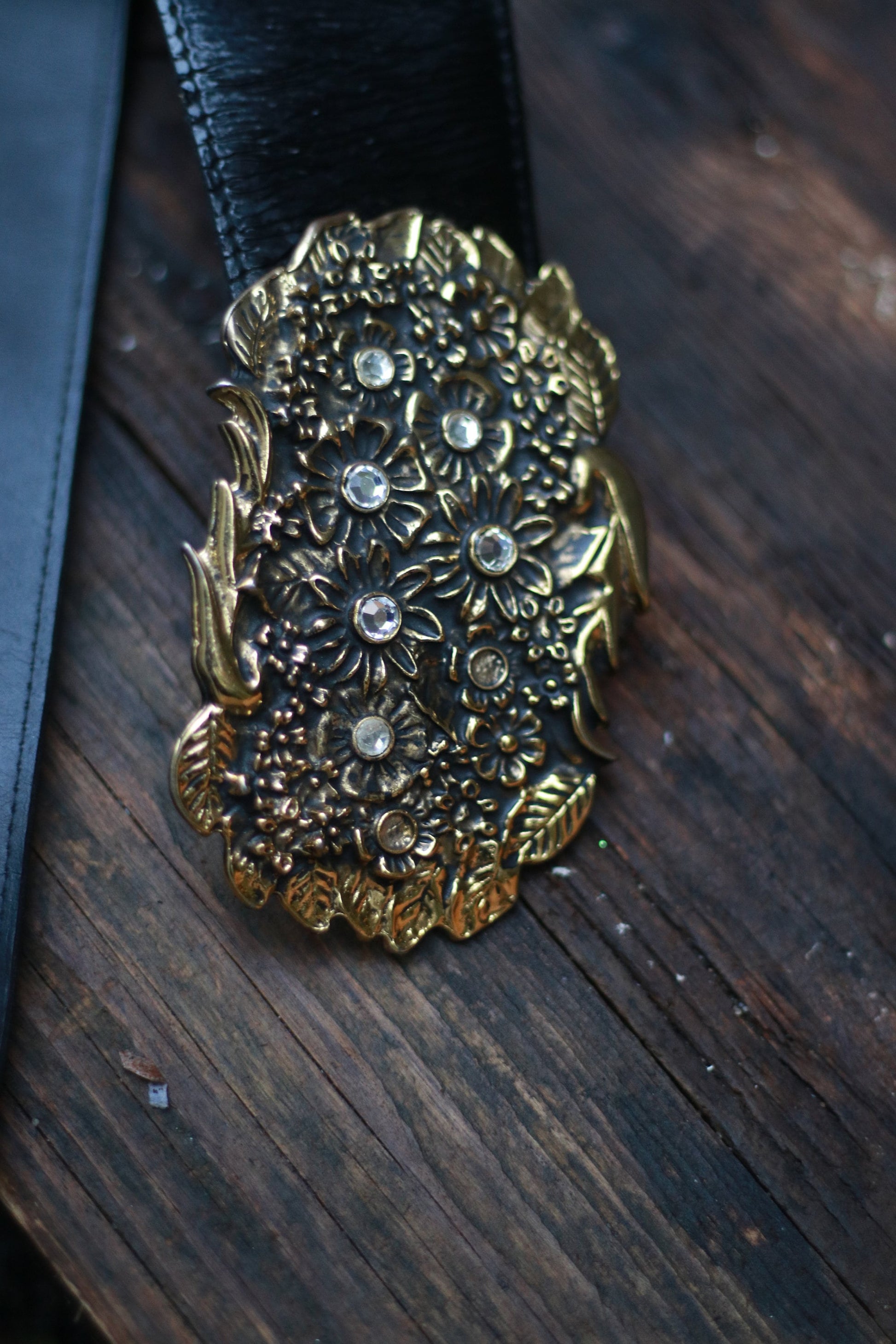 Vintage Black belt with Statement Fold Colored Metallic Buckle