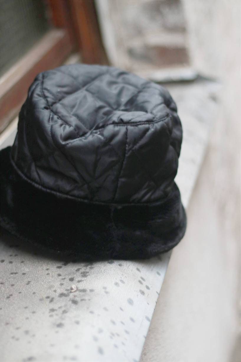 Bogner Textured Hat| Vintage black bucket hat