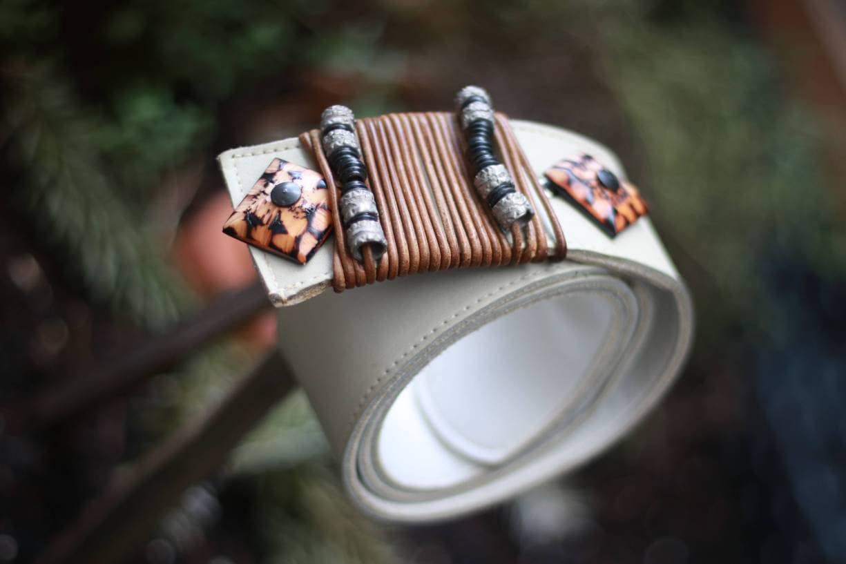 Western inspired white leather belt| Vintage belt with beaded details