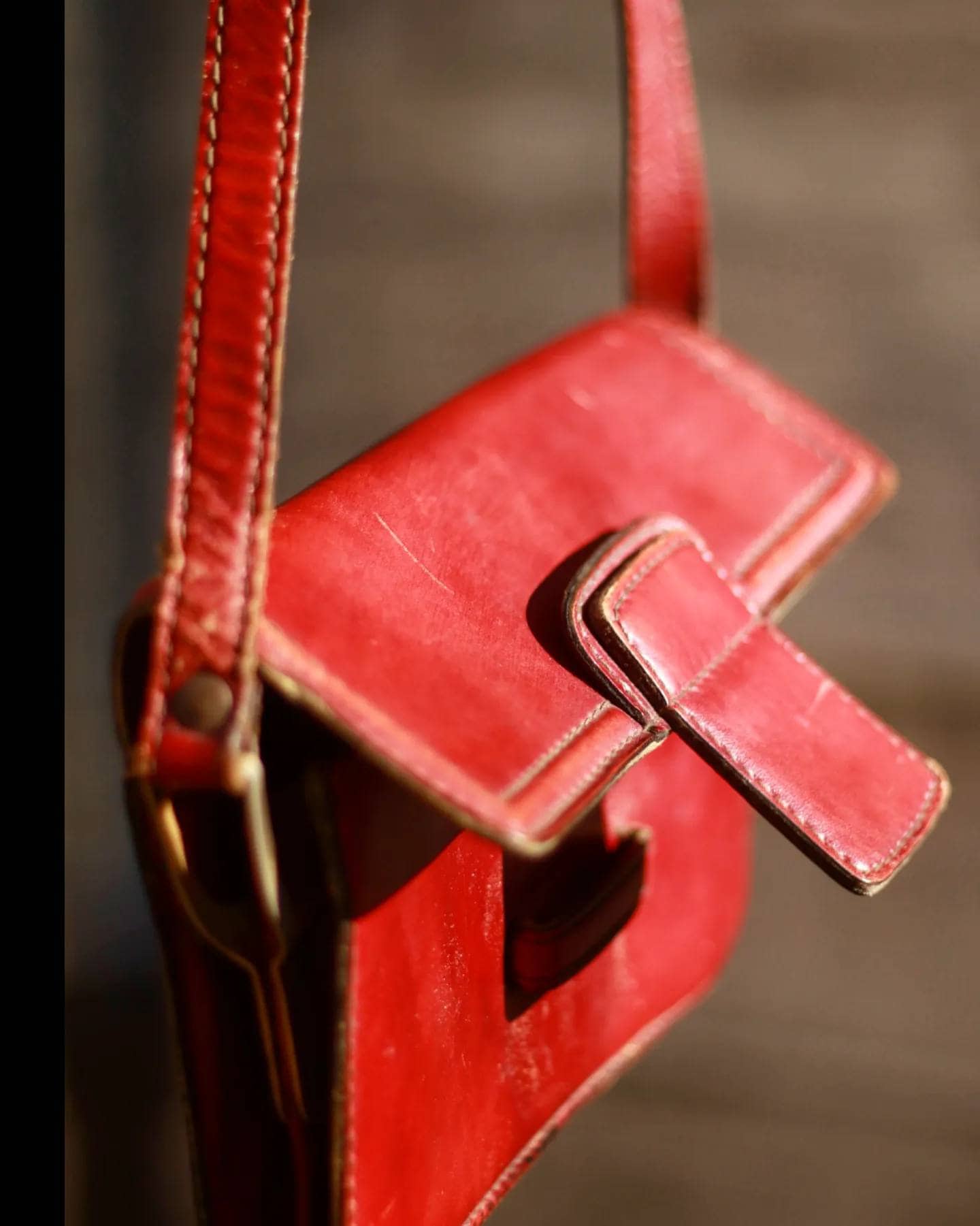 Red Mini Handbag Vintage Minimalist mini handbag in red| 80s compact classic shoulder b ...