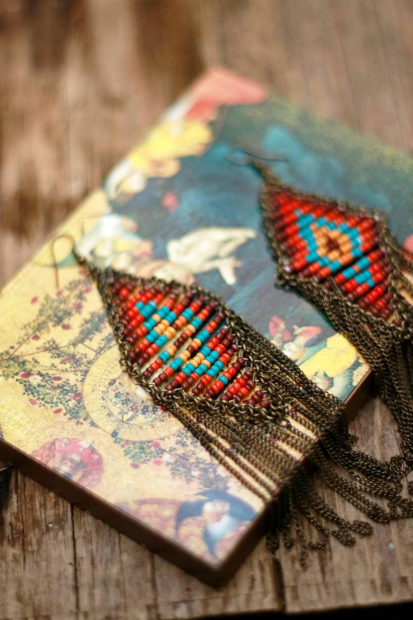 70s beaded chandelier earrings| Vintage hippy jewelry in red and blue| Maximalist bohemian accessory