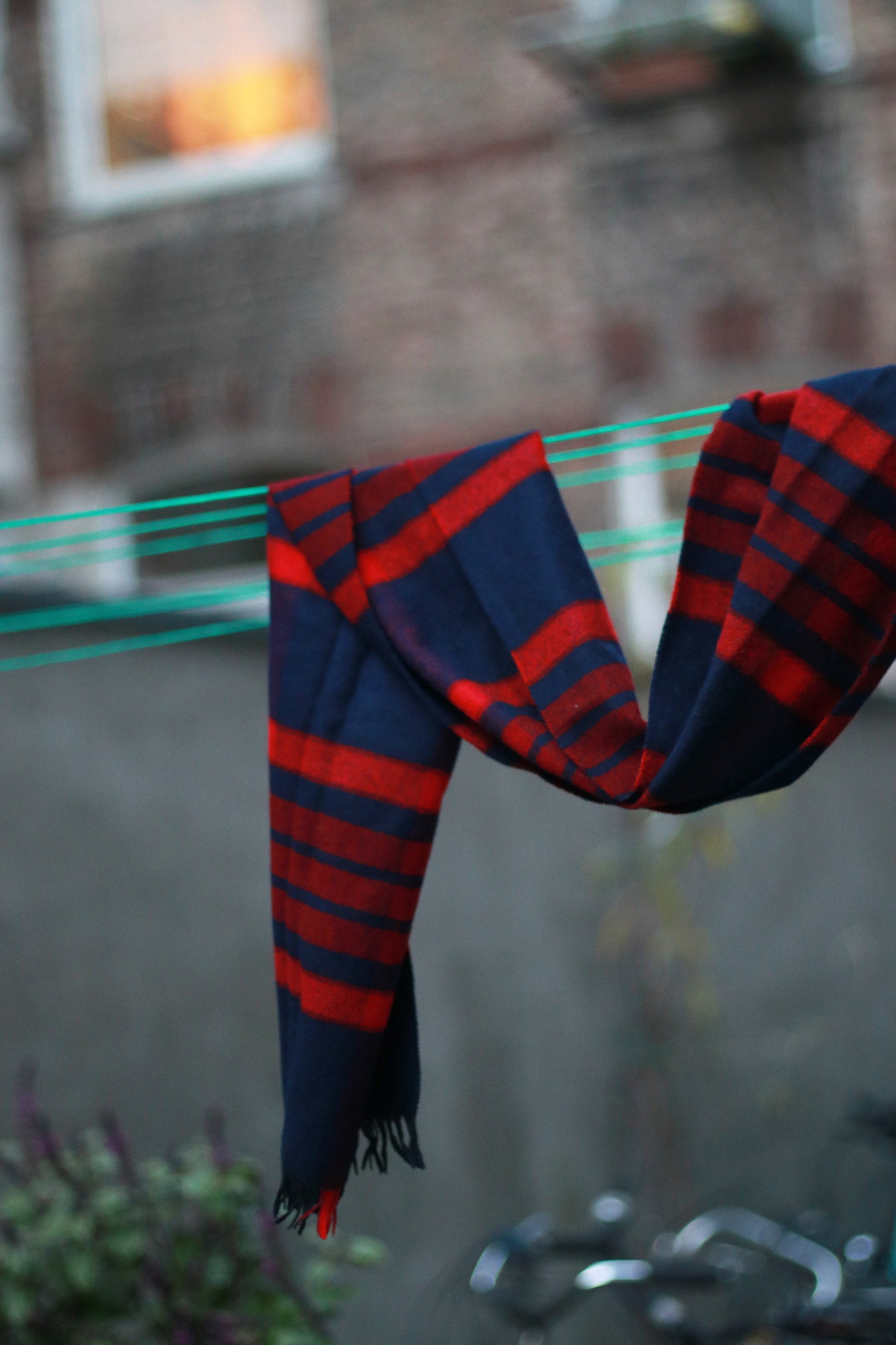 90s Red Scarf|Vintage minimalist winter scarf| Red and Black Checkered winter accessory