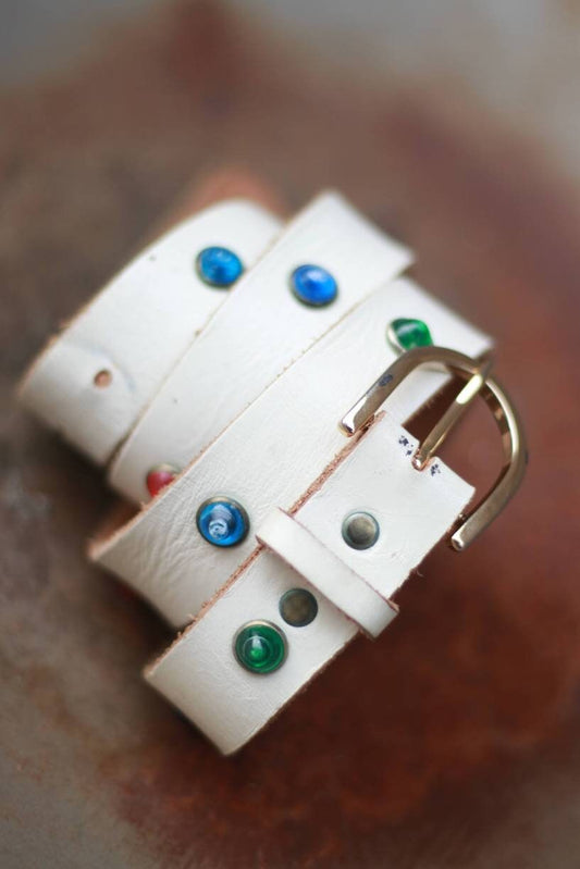 Vintage White Leather Belt with colorful studded details | 80s skinny belt with multicolored details