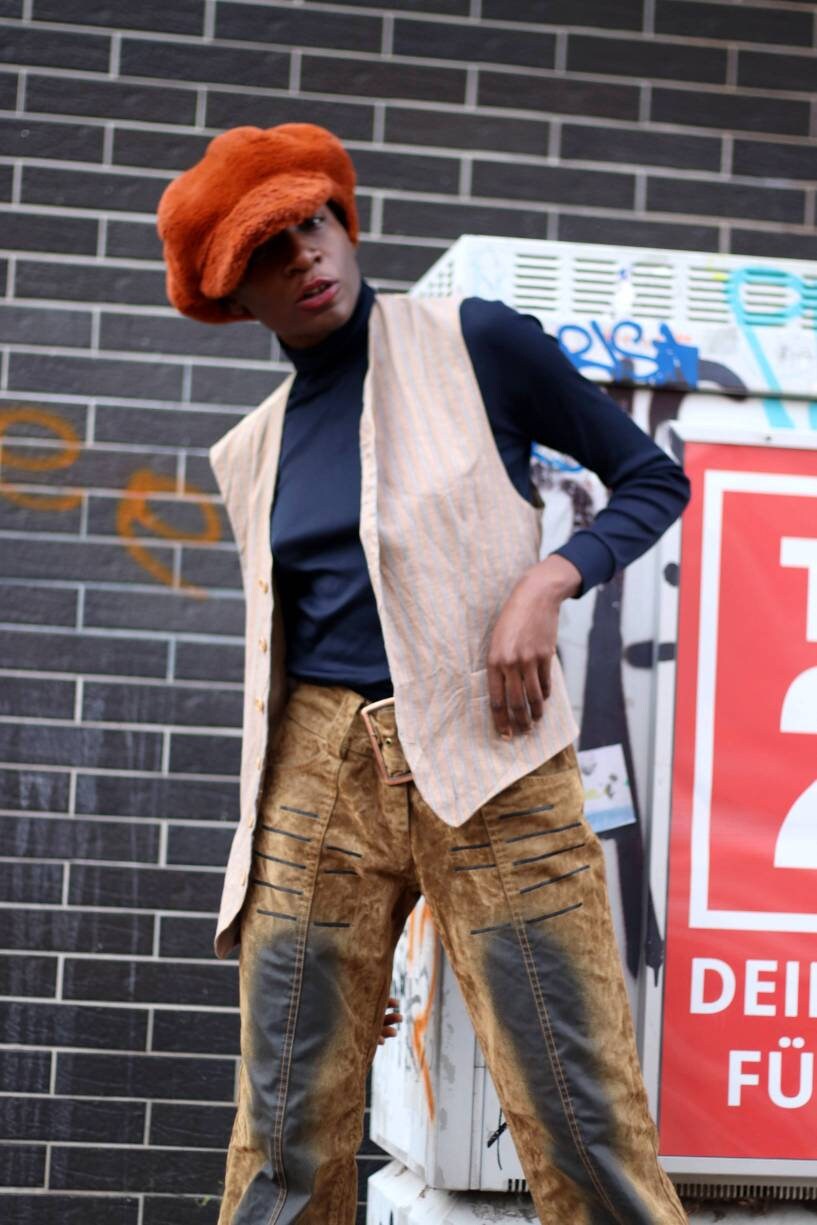 Vintage Melrose Trousers | 90s brown low waisted jeans