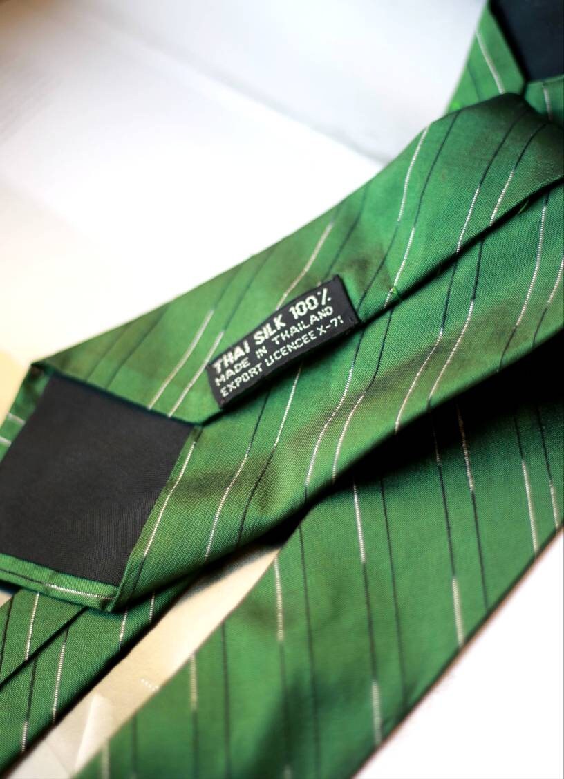 90s Vintage Silk tie in Green | Striped Green Necktie