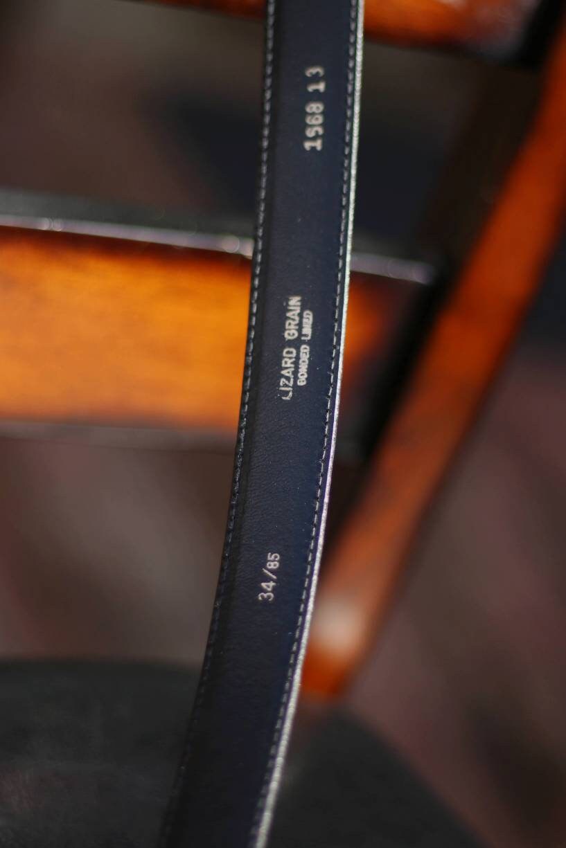 90s black leather belt| Vintage lizard grain belt