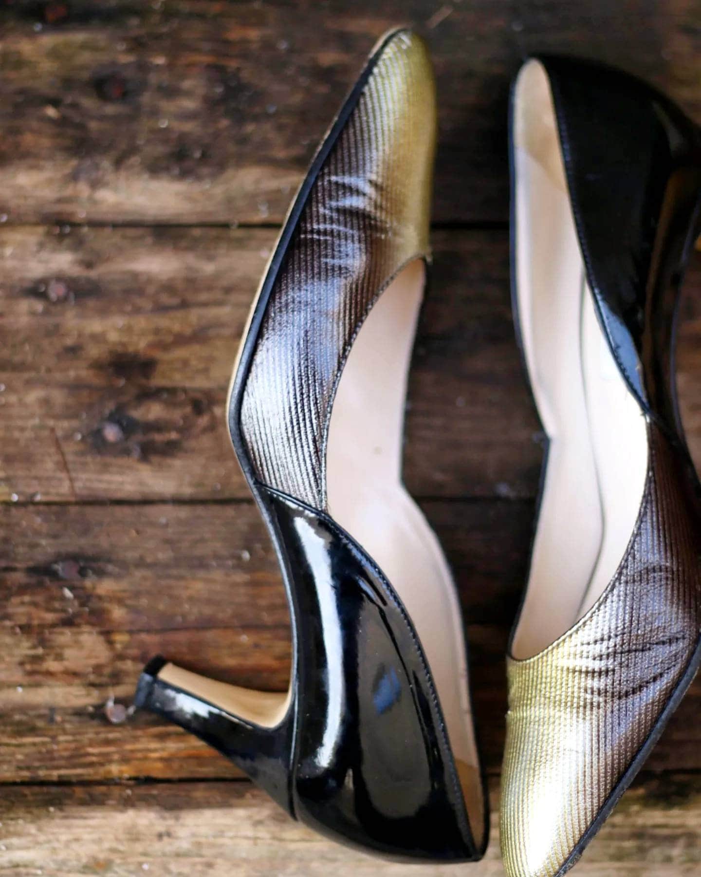 Vintage Donna Laura Venezia Heels| 80s Ombre Pumps in gold and black