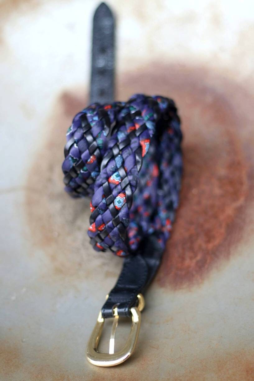 Vintage woven leather belt in blue| 90s leather belt bohemian inspired