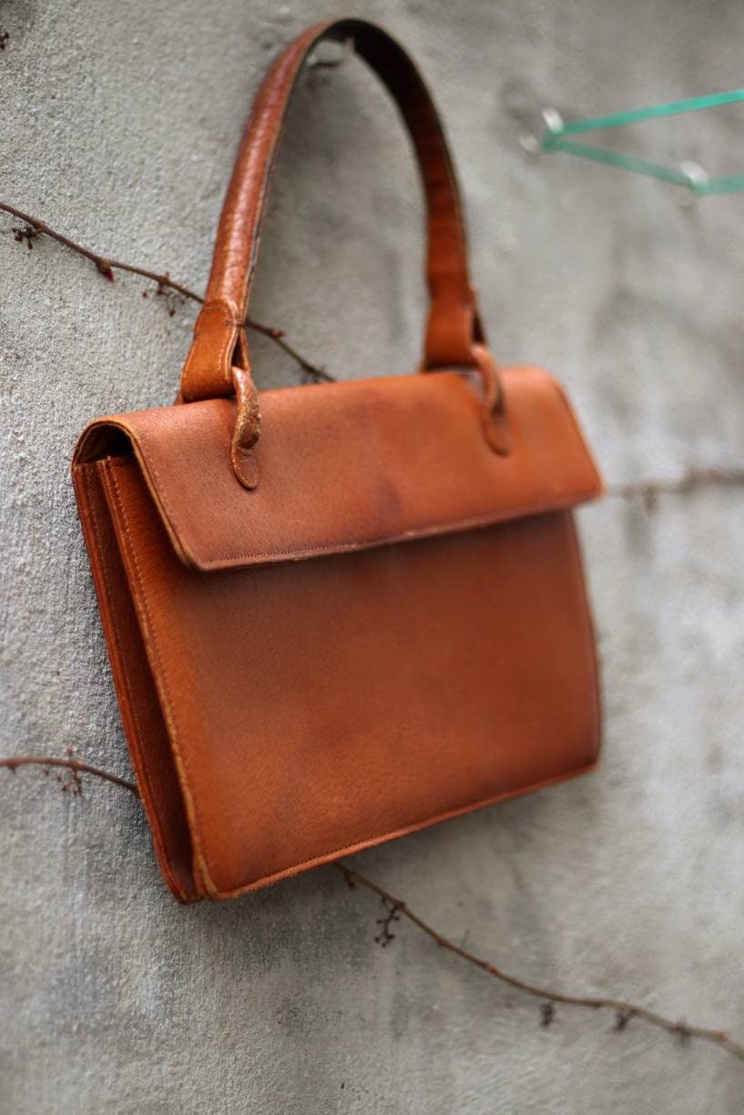 70s leather handbag in brown| Vintage classic brown top handle bag