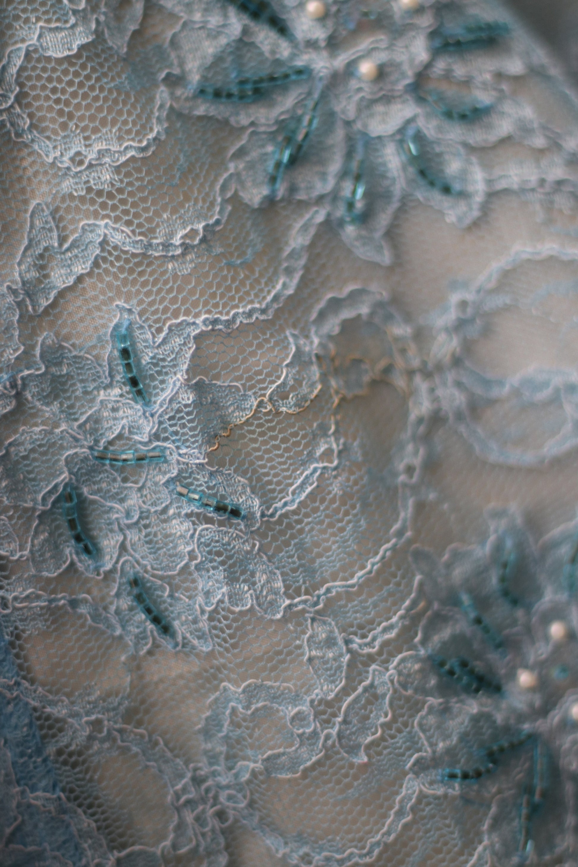 Vintage Beaded Blue Dress | y2k H&M flapper inspired evening dress| Maximalist high collar chic dress with floral motif