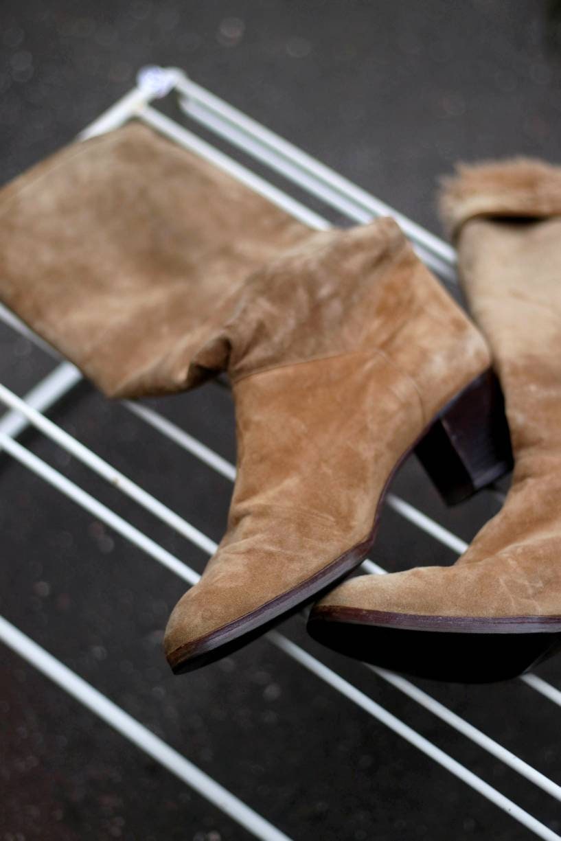 70s suede knee length boots |Vintage minimalist classic brown boots with textured lining