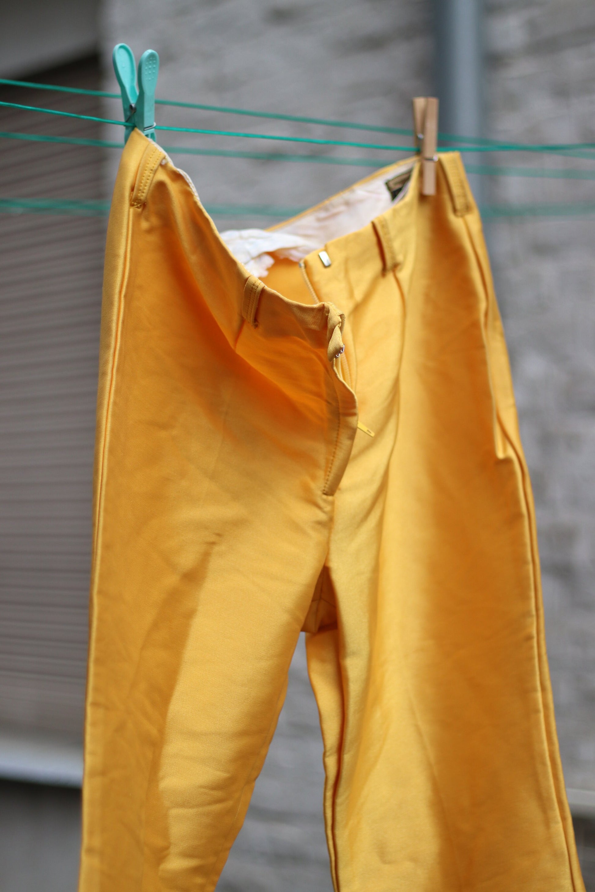 80s yellow shinny trousers| Vintage bright yellow statement Stirrup pants