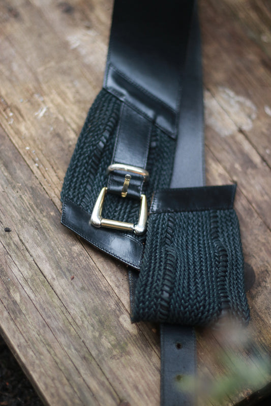 70s leather and fabric waist belt| Vintage minimalist belt in black