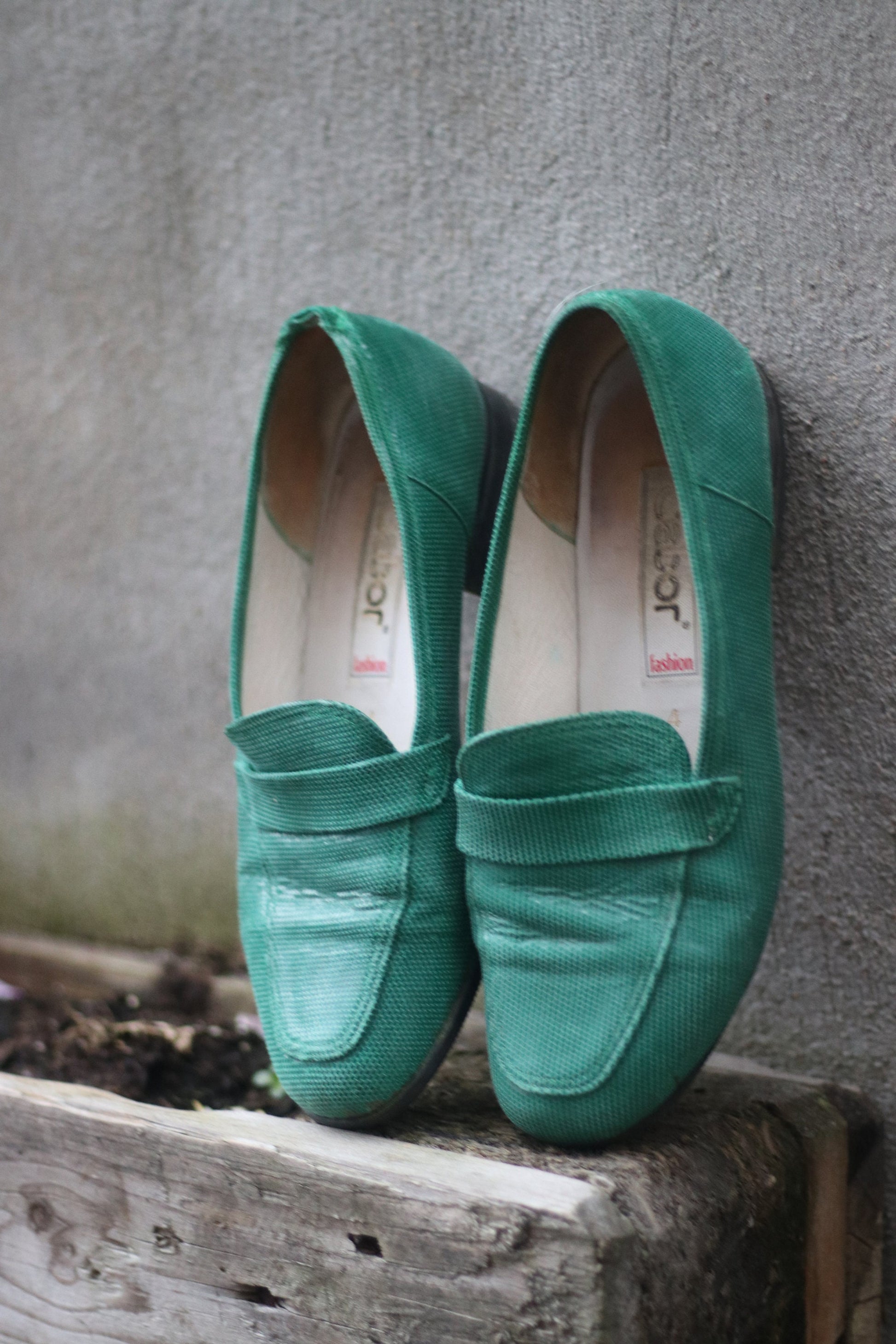 90s Gabor Brogues | Vintage Green Shimmery Shoes