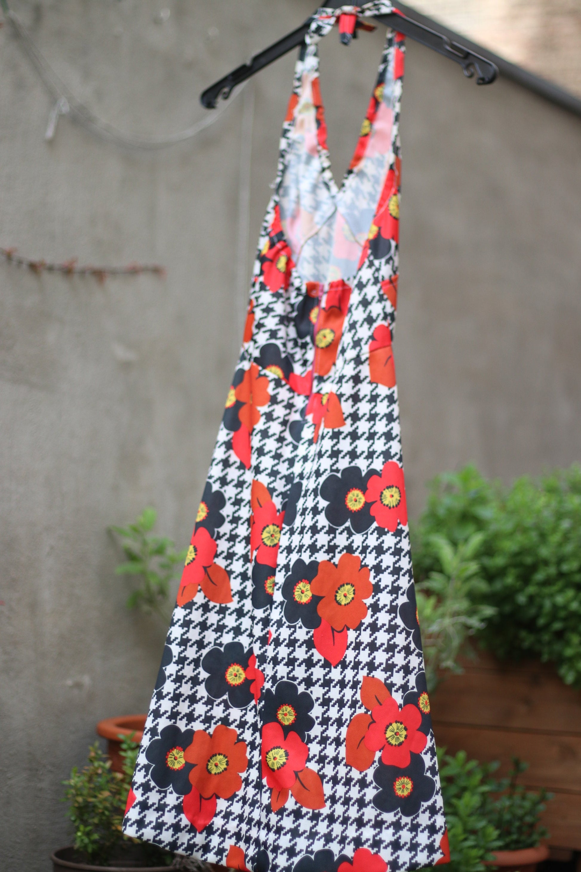 70s Floral Dress| Vintage Floral print halter neck Design| Maximalist festival style mini dress in black and red