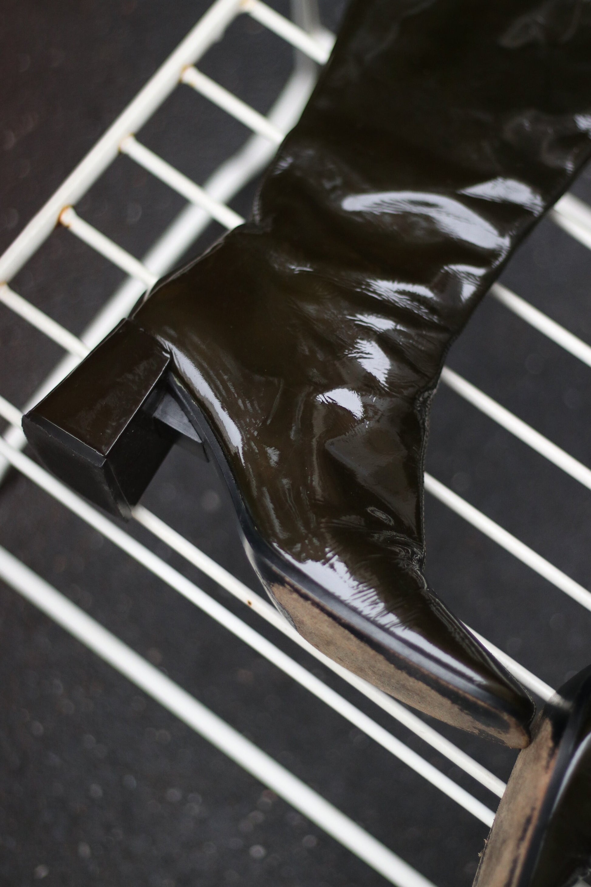 y2k Leather Boots Green| Statement block heel boots made in Italy| Minimalist sleek fashionable fall boots