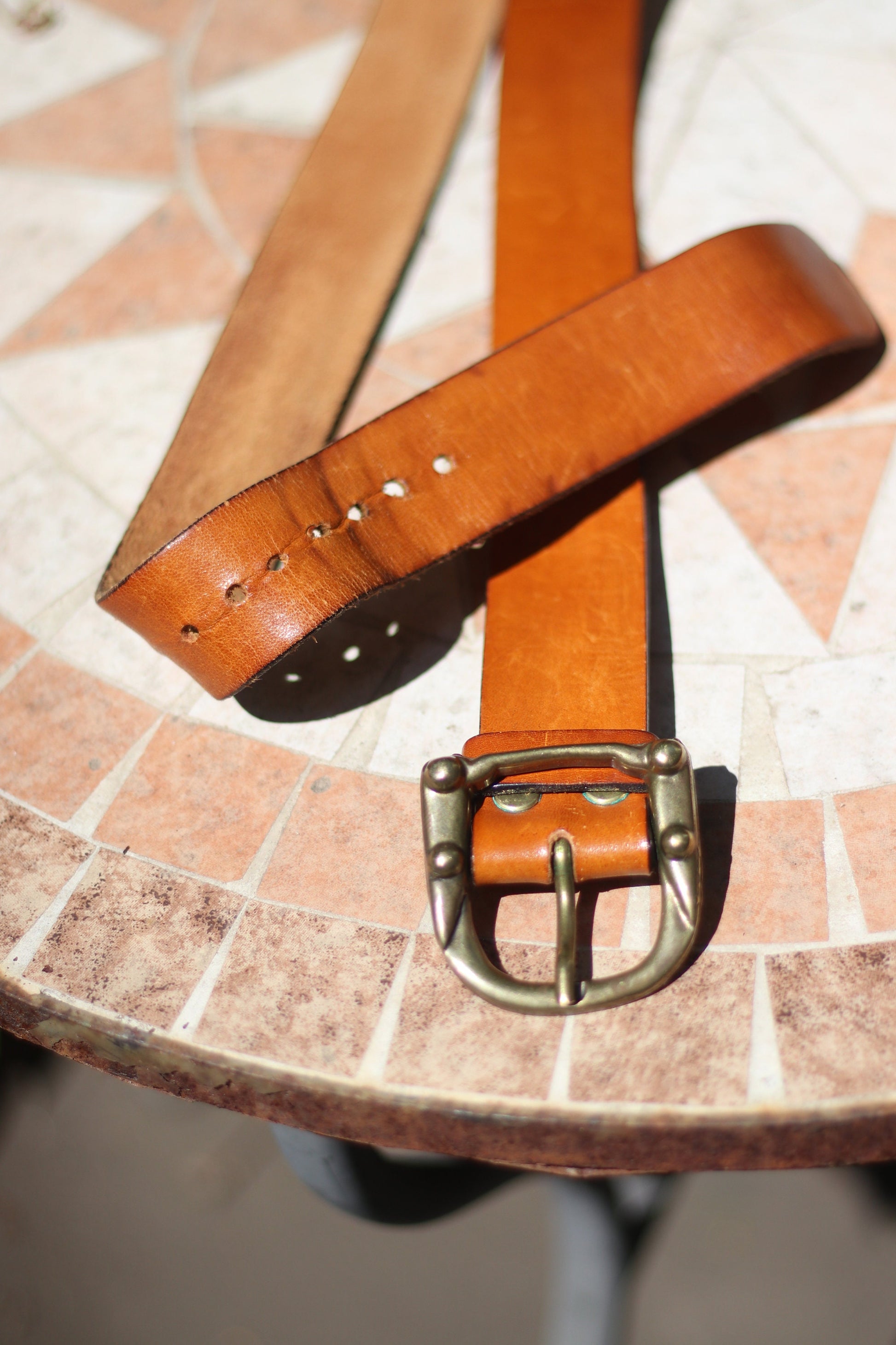 70s Leather Belt| Vintage Brown Bohemian Belt with Silver colored statement buckle| Minimalist Americana Accessory