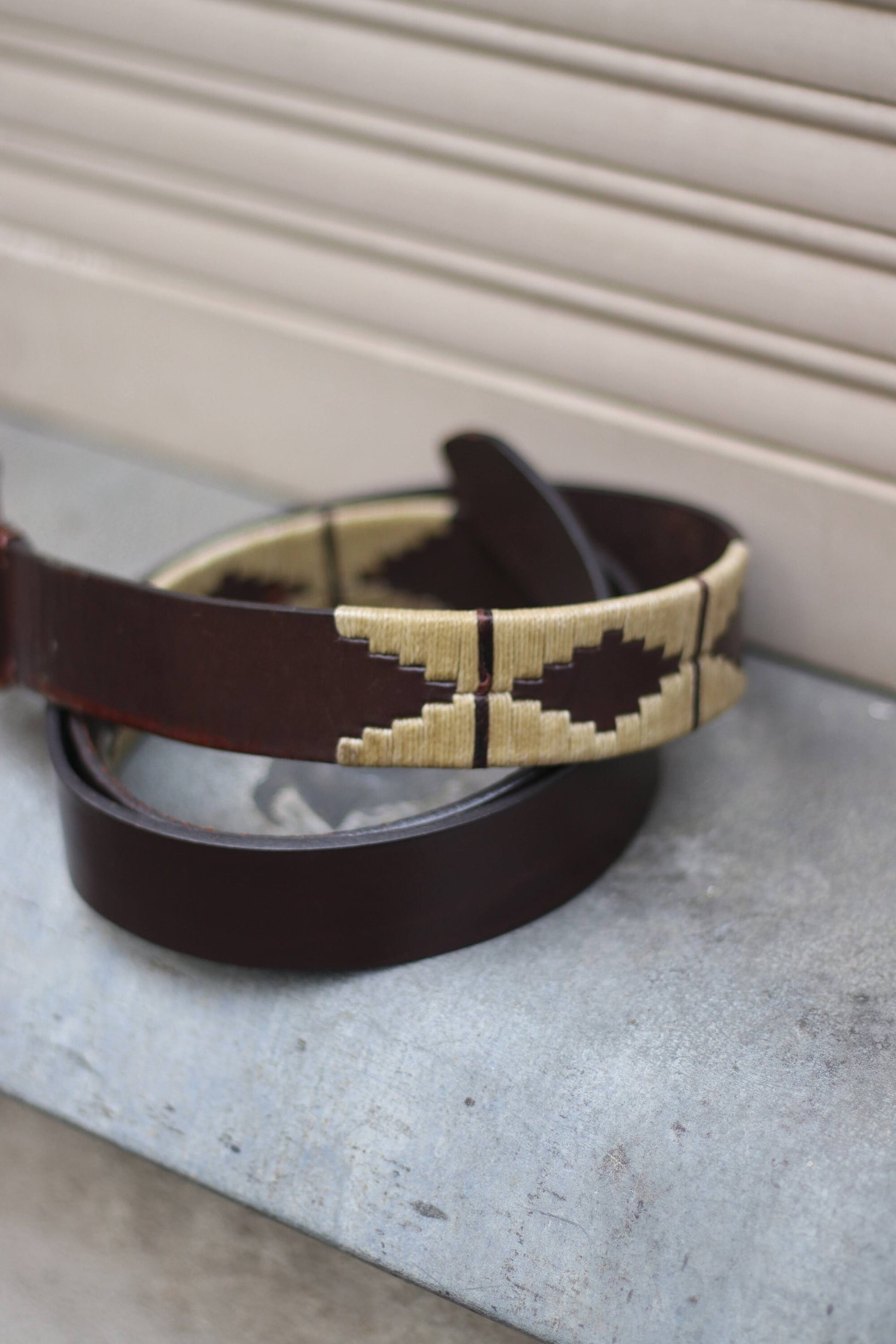 Vintage western inspired belt | 70s brown belt with statement woven details | Bohemian brown design with abstract geometric patterns