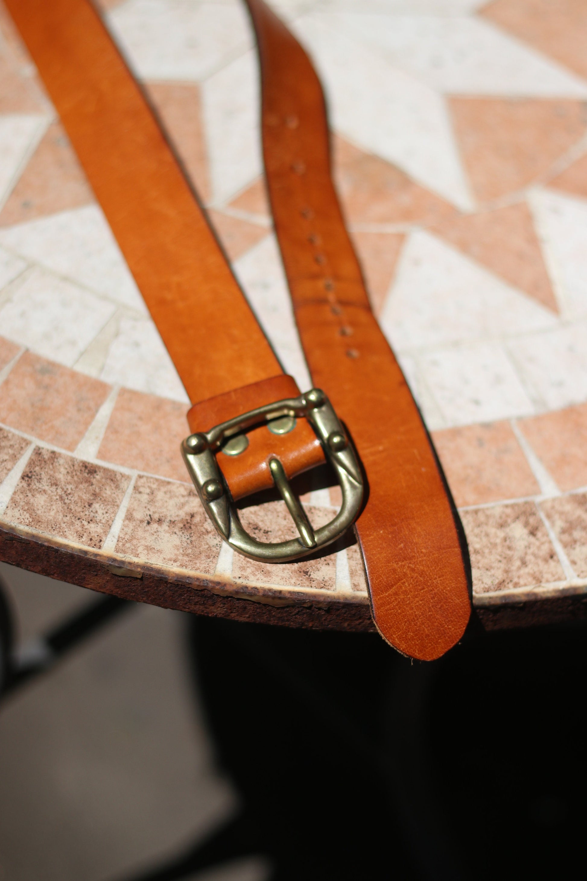 70s Leather Belt| Vintage Brown Bohemian Belt with Silver colored statement buckle| Minimalist Americana Accessory