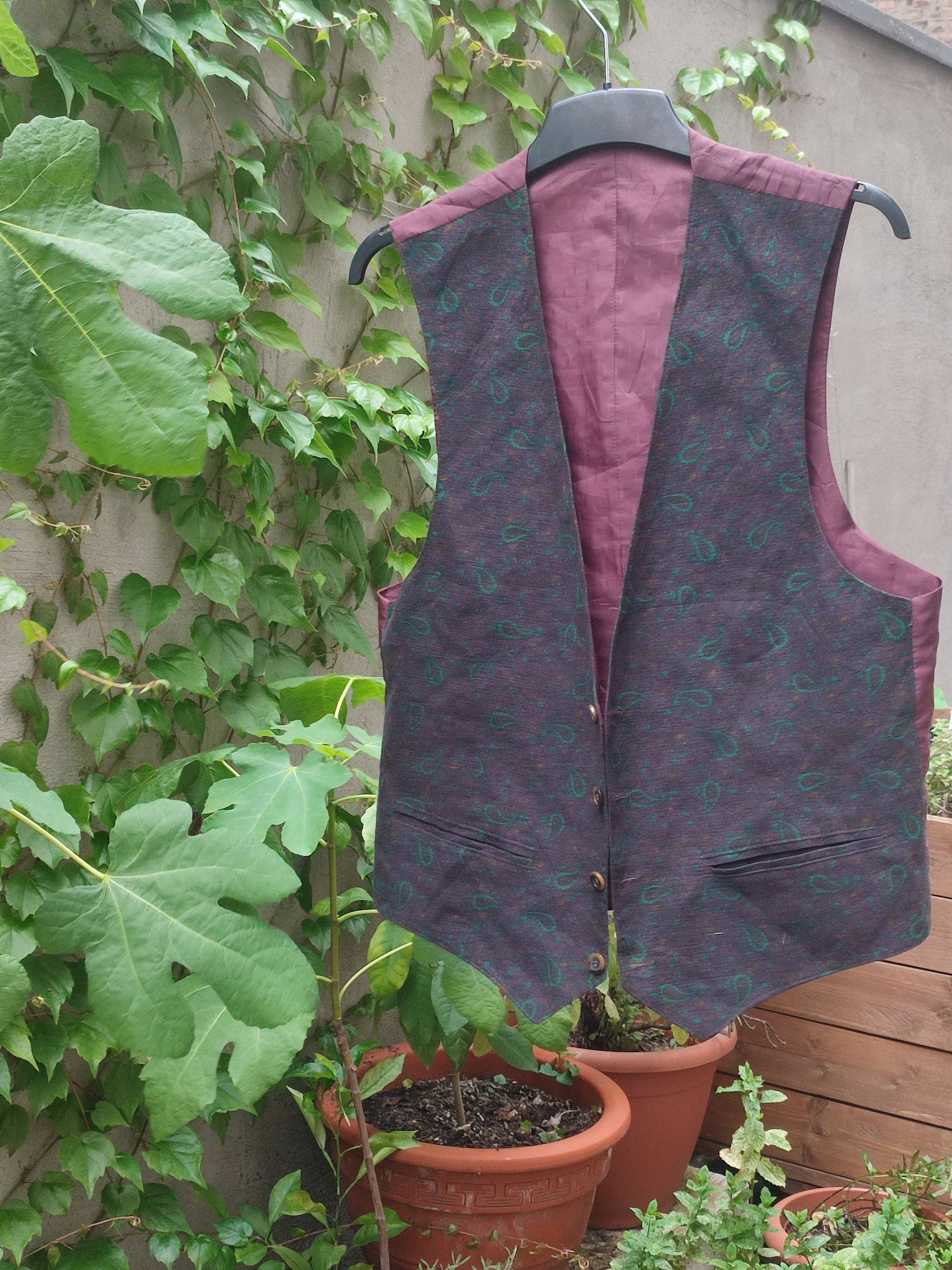 90s Purple Vest| Vintage Paisley Print Vest | Bohemian Swirly Print waistcoat design