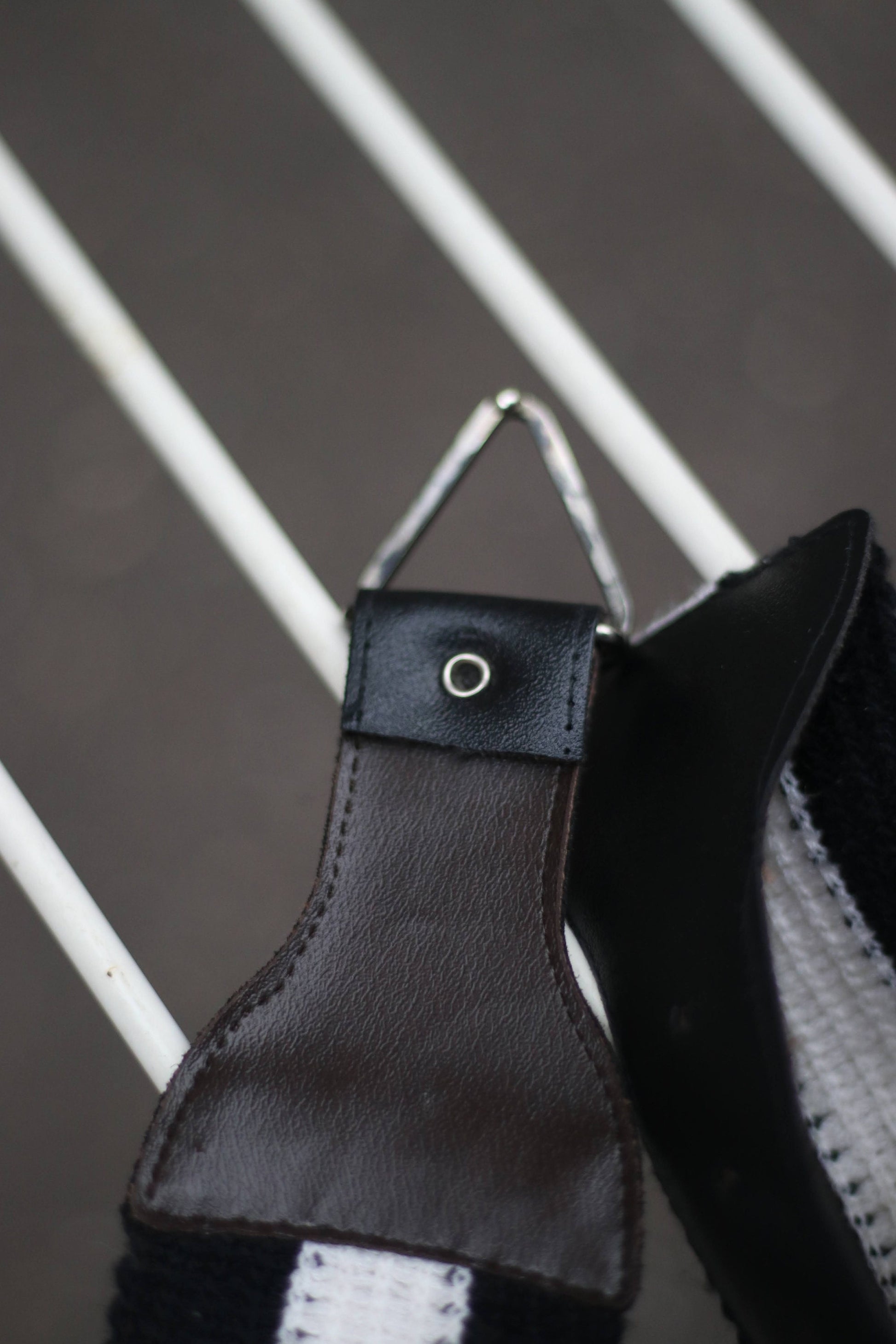 90s monochrome belt| Vintage striped belt in black and white