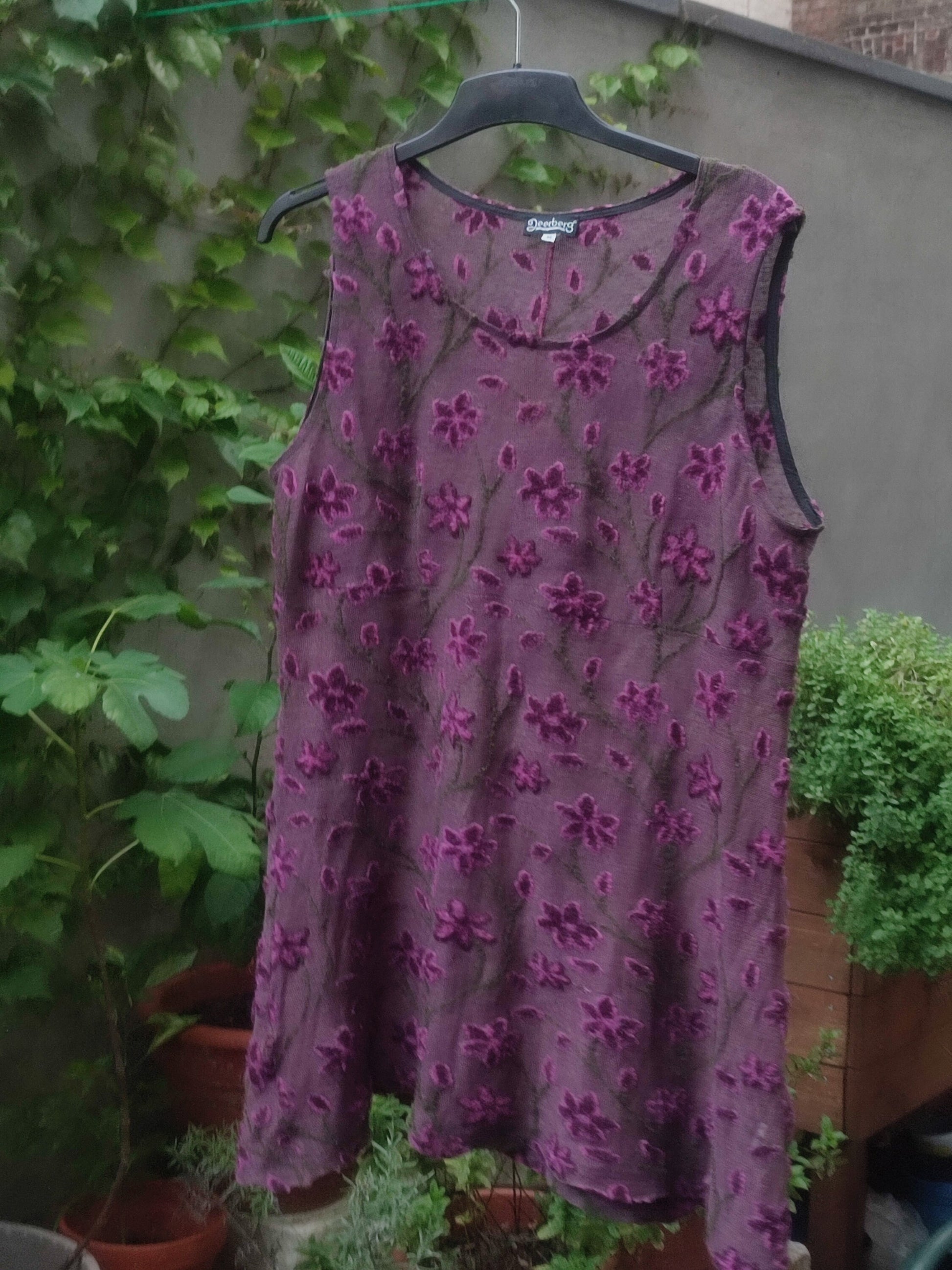 80s Deerberg Floral sheer top | Vintage sleeveless red floral motif blouse | Hippy summer top