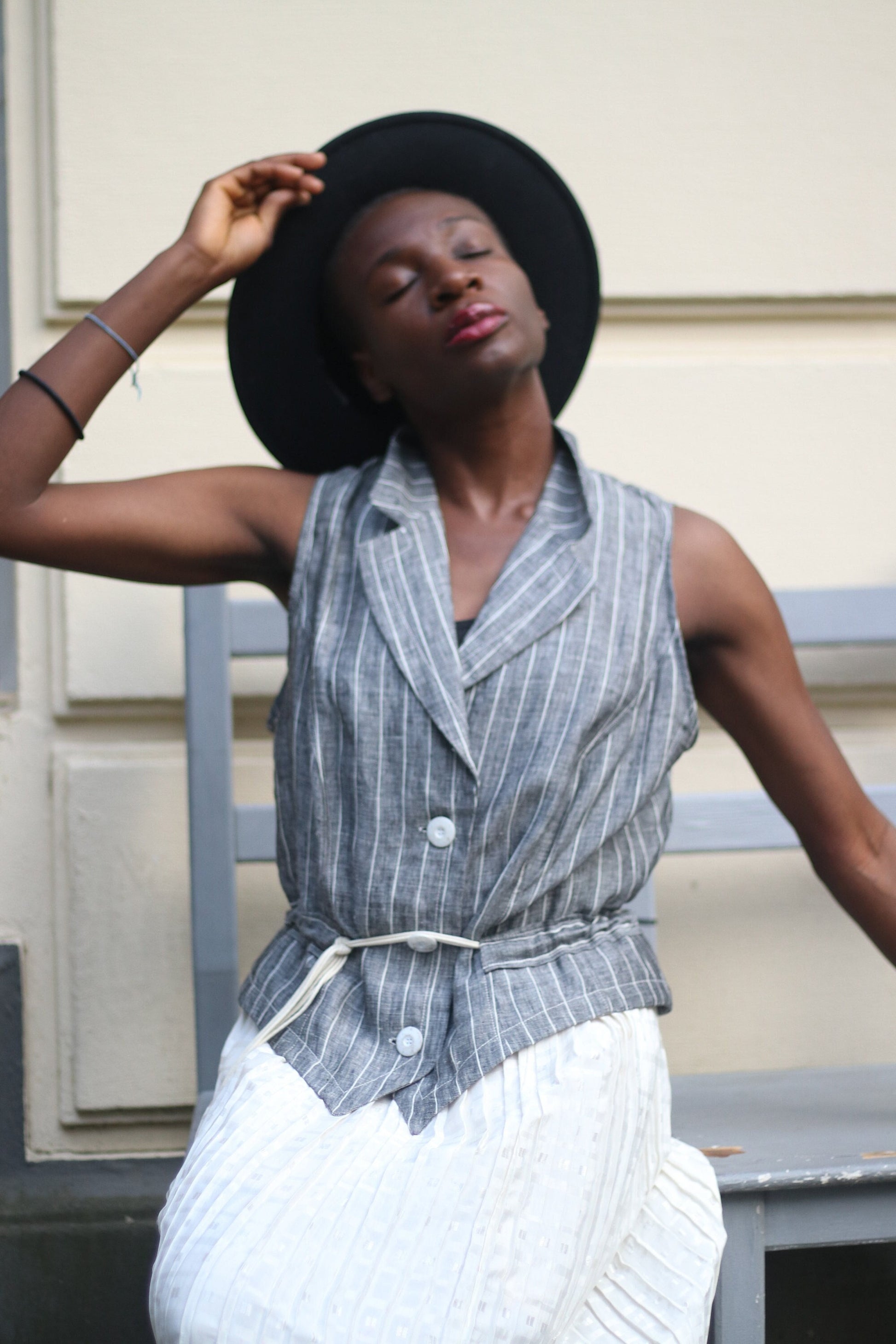 Vintage Linen Blouse| Striped Grey Summer Shirt | Véchy Sleeveless Minimalist Blouse |Capsule Wardrobe Shirt