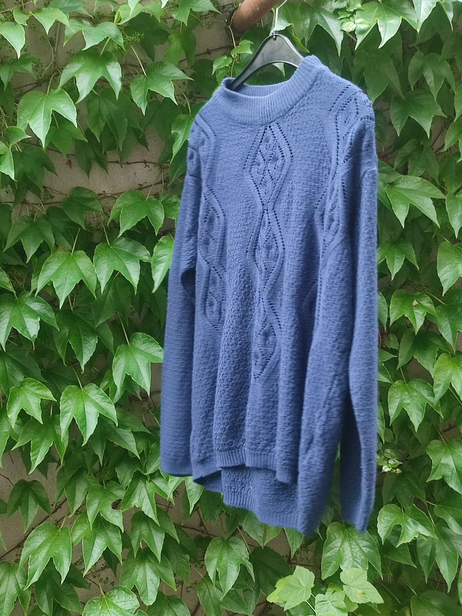 y2k blue knit| Vintage long sleeved lightweight sweater| Minimalist jumper