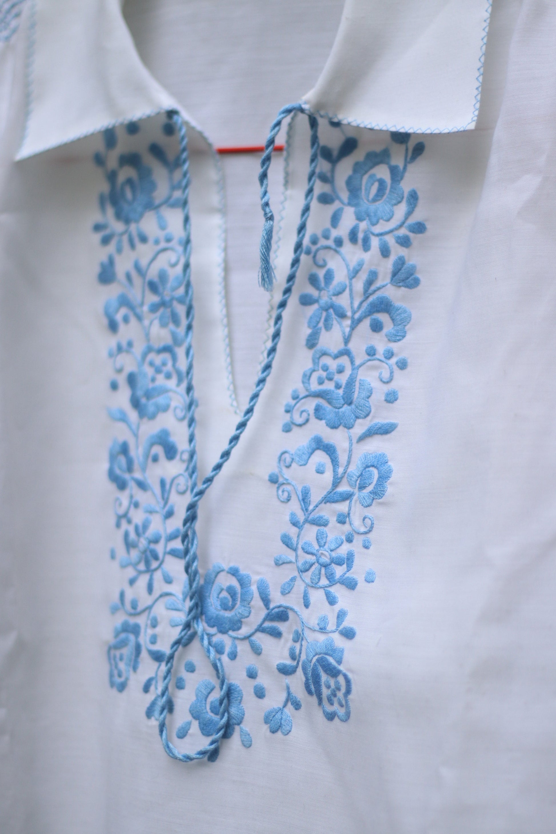 90s Bohemian Blouse| Vintage White and Blue Summer Shirt| Hippy Long sleeved Summer Blouse with embroidered details and tie