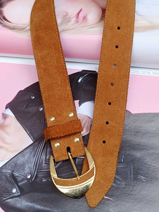 Vintage 90s Brown Suede Belt | Minimalist everyday capsule wardrobe belt| Classic Elegant belt with statement buckle