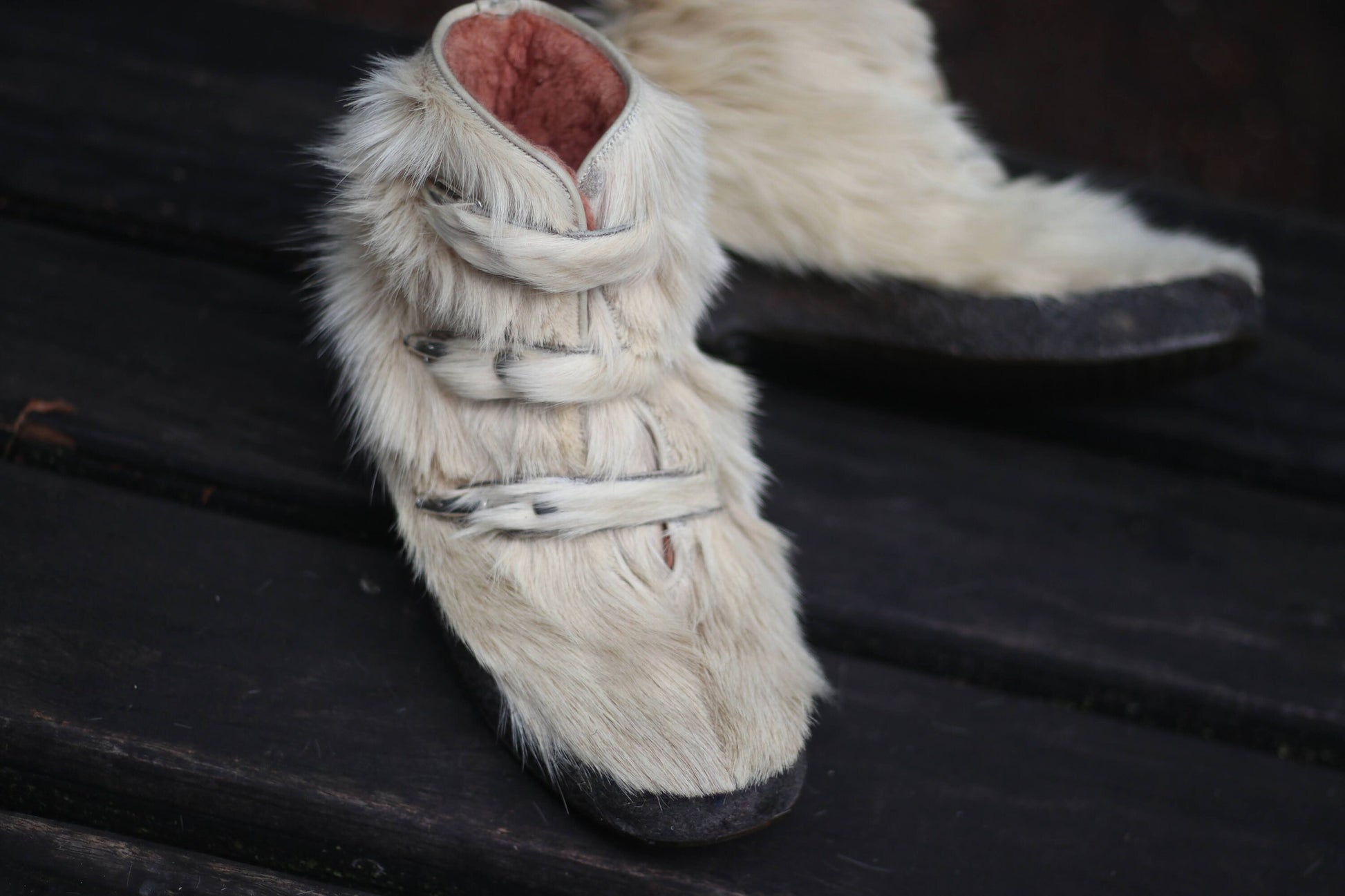 70s Fur Boots in light Grey | Vintage Cozy Winter Boots | Maximalist winter footwear
