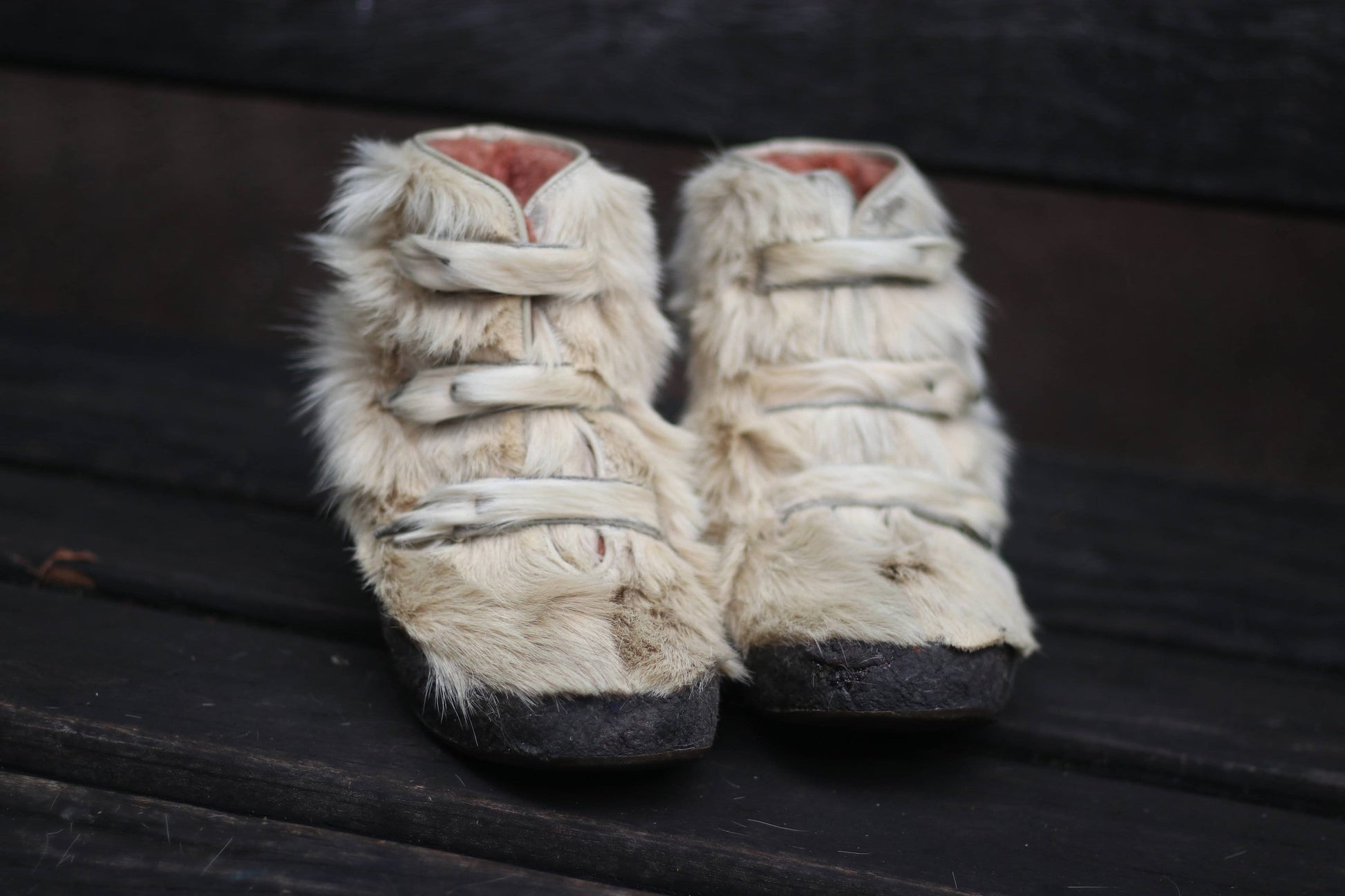 70s Fur Boots in light Grey | Vintage Cozy Winter Boots | Maximalist winter footwear