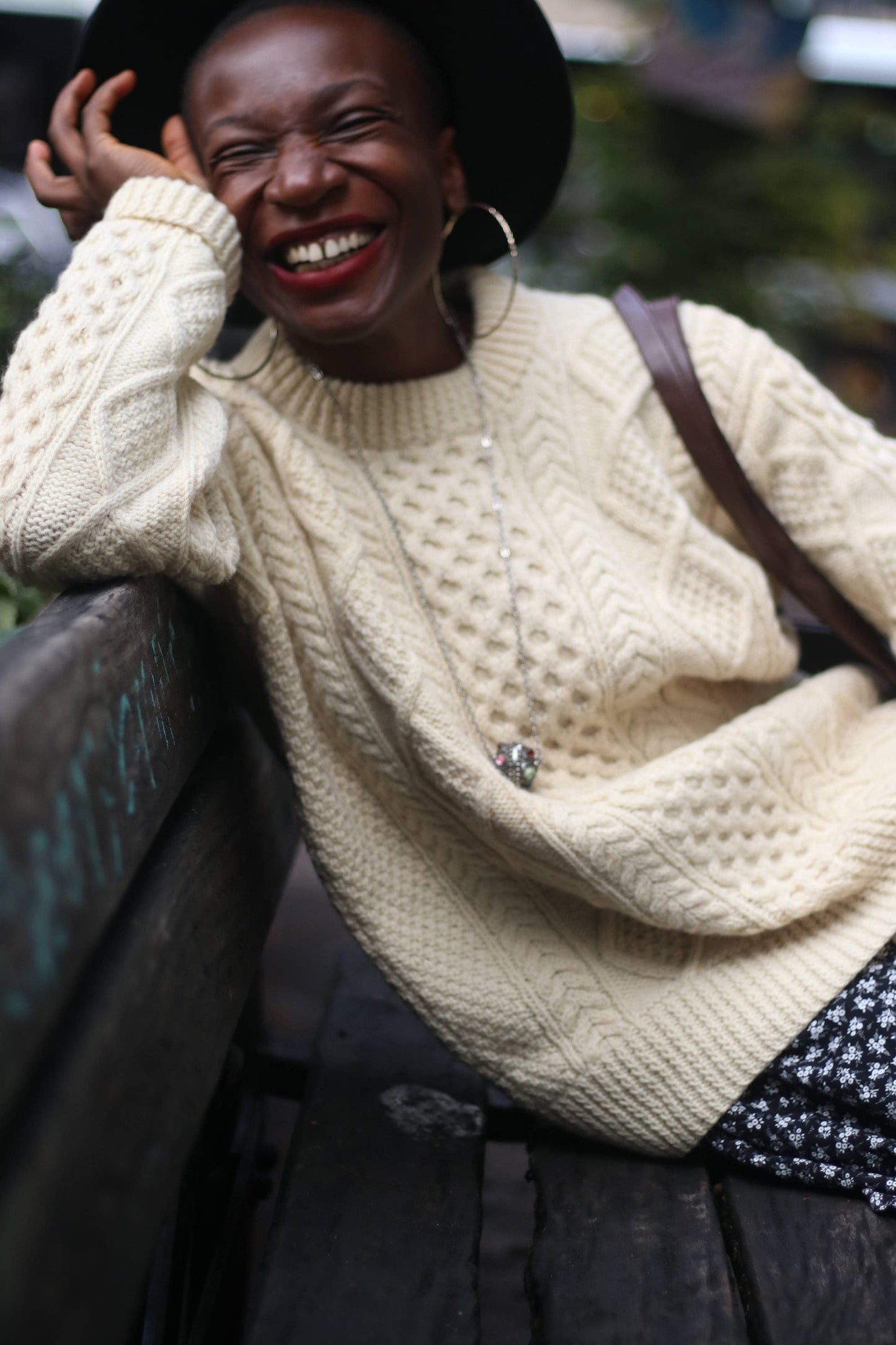 Vintage Insfree chunky knit Sweater| 90s Woolen Winter Chic white sweater | Handknit long sleeved sweater