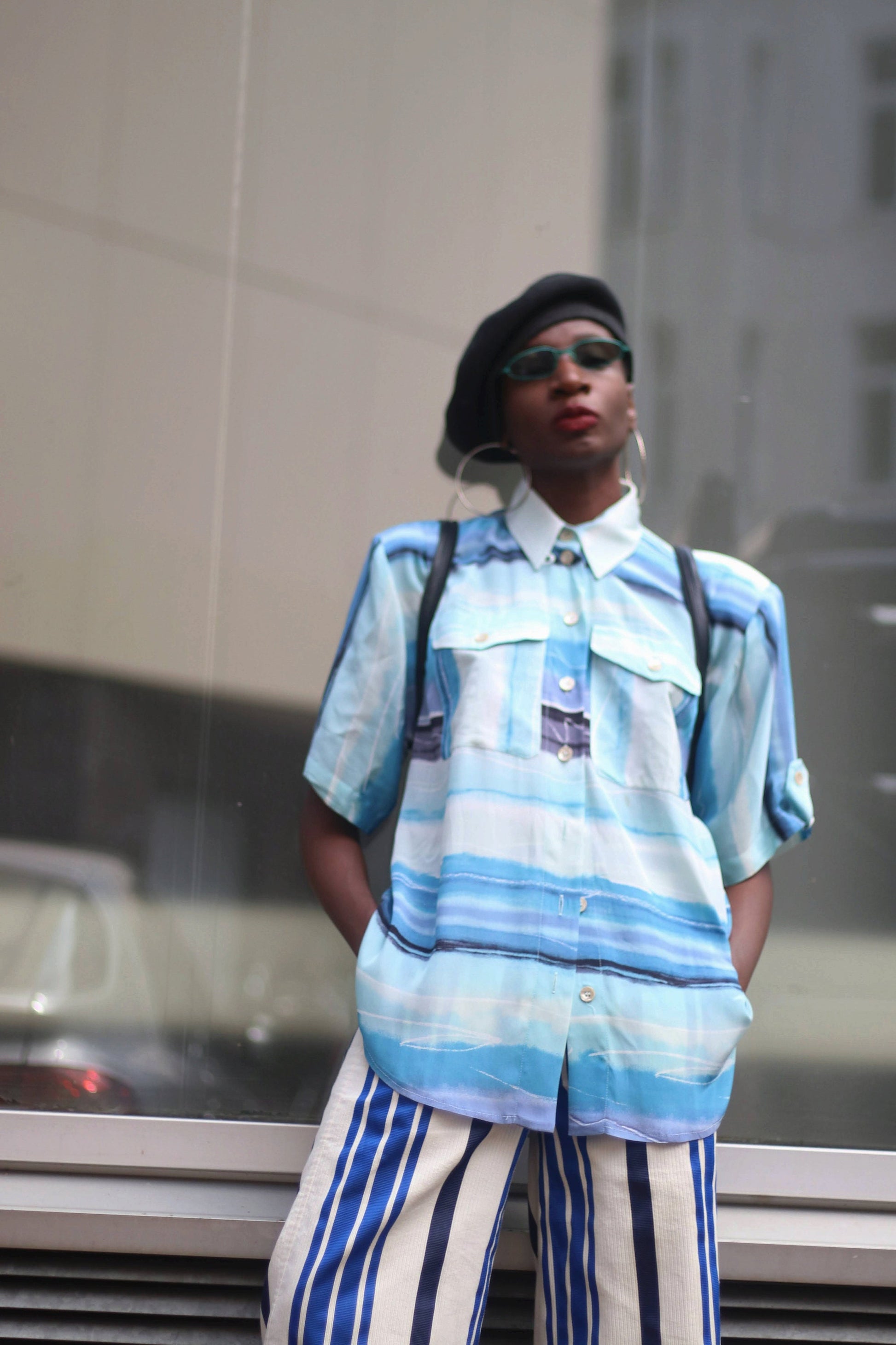 90s avantgarde blouse| Vintage ombre blue short sleeved shirt