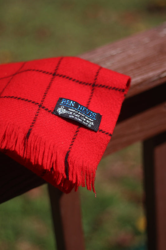 90s Ben Nevis Checkered Scarf| Vintage red woolen winter scarf |
