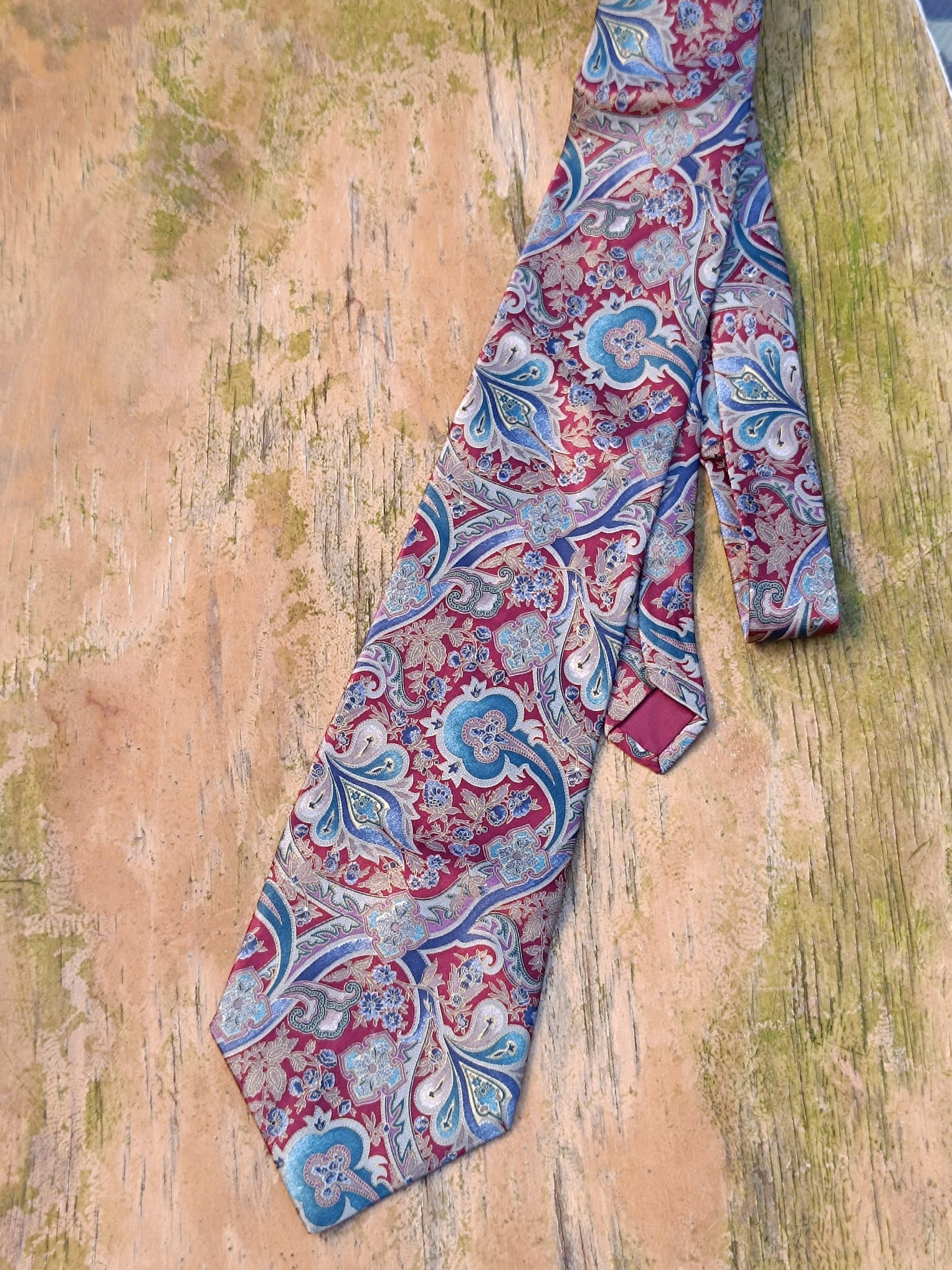 Vintage Sterling & Hunt Silk Tie| Paisley whimsical pint multicolored necktie| Maximalist men's designer tie| Unisex androgynous fashion