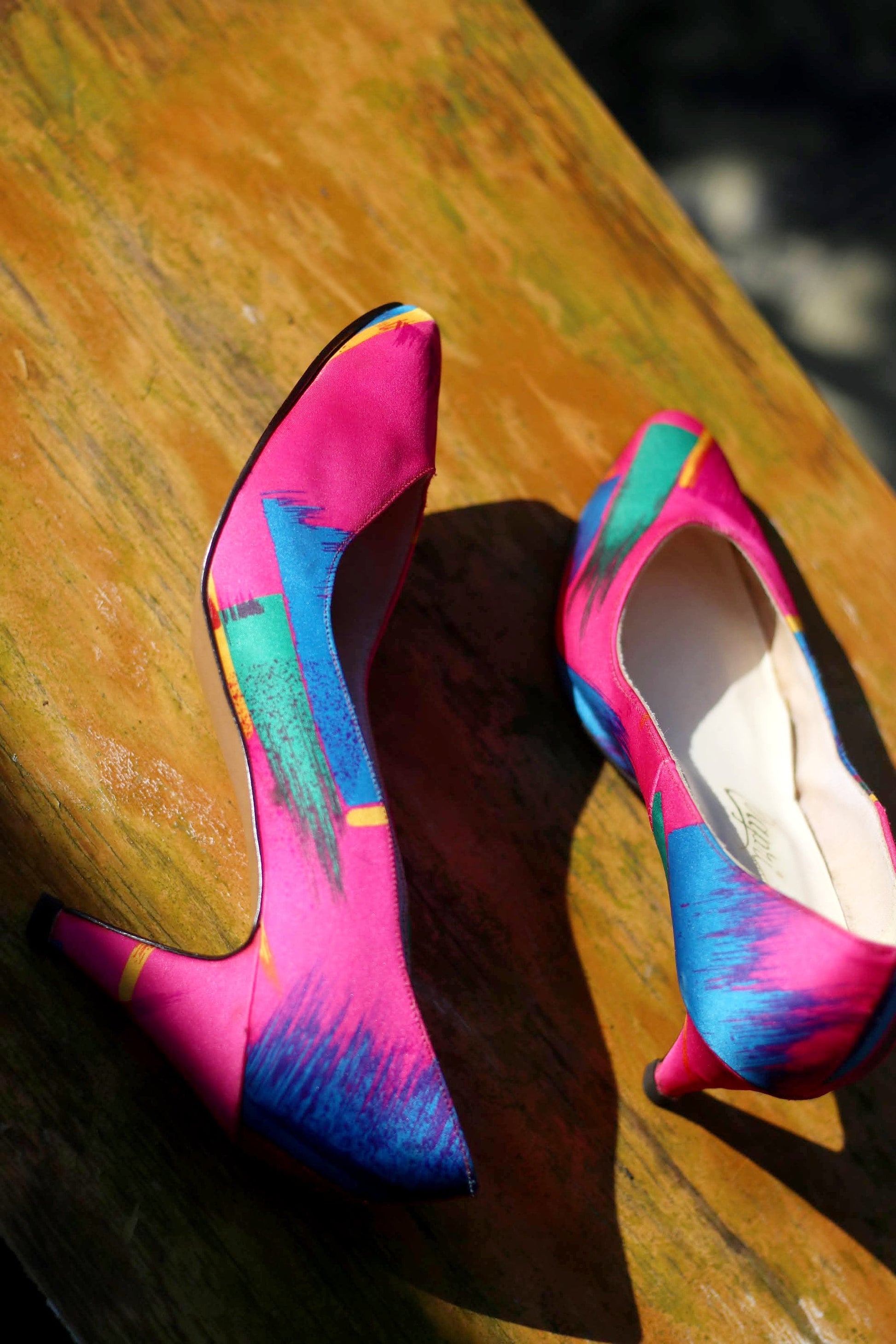 Rare 80s Capri Colorful Pumps| Vintage Multi colored bold heels| Maximalist Pink pointed toe stilettos