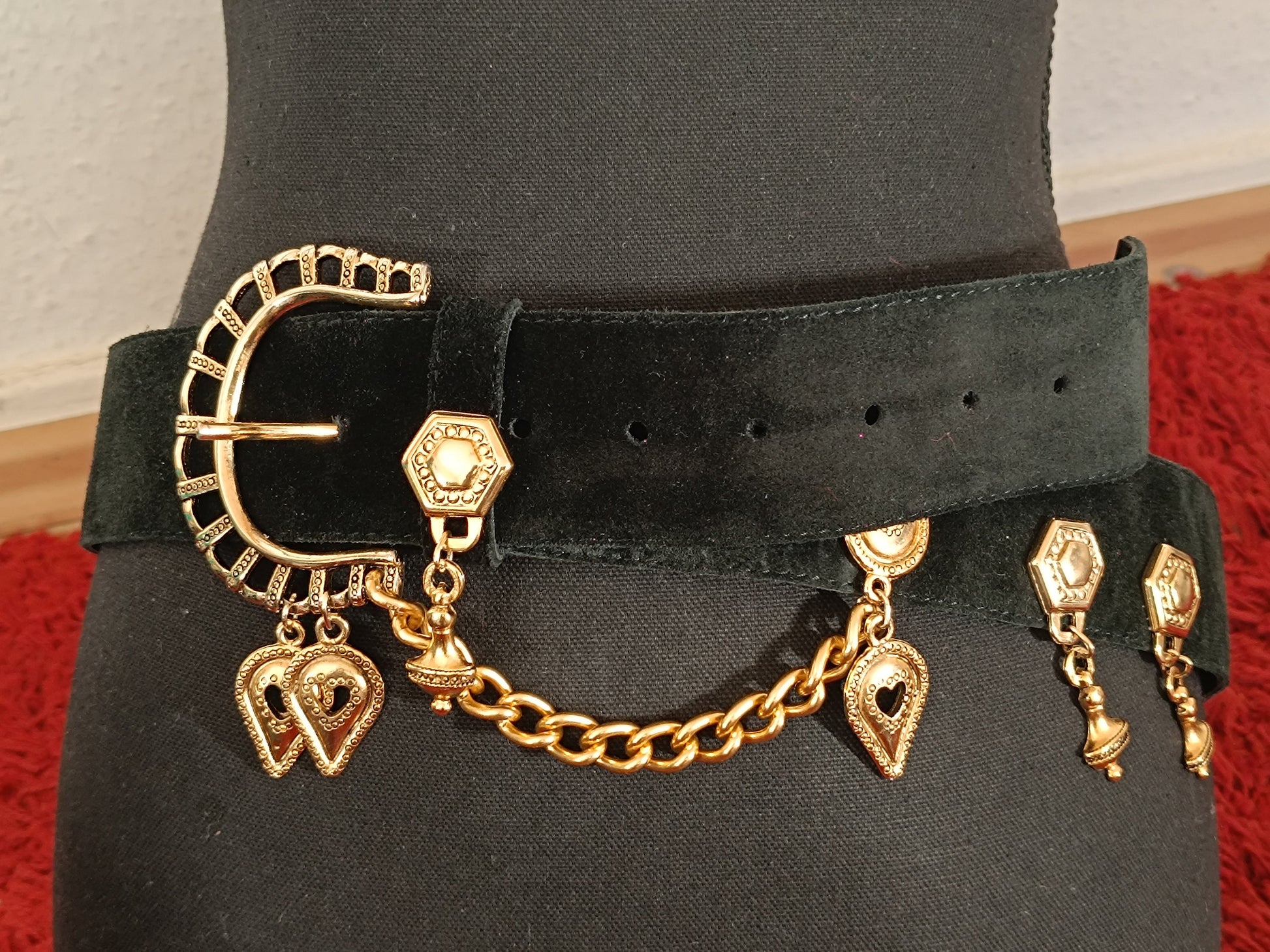 80s Suede Belt with statement charms| Maximalist black belt with gold colored details| Statement Chain belt