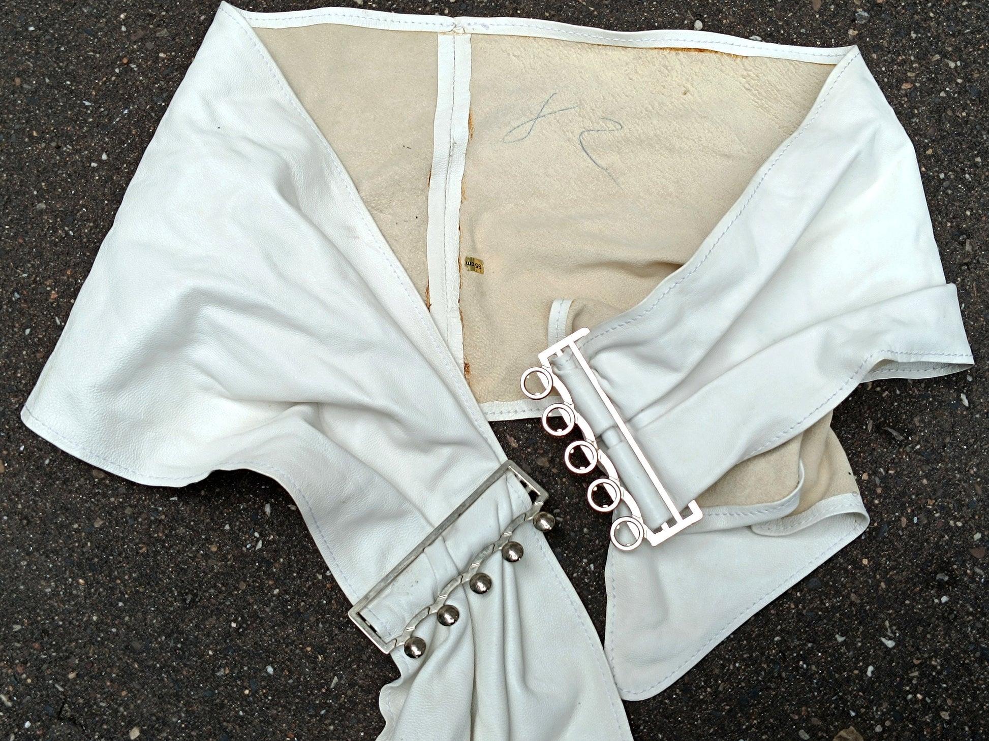 80s White Leather Belt | Vintage Statement oversized feminine belt| Fashion forward handmade waist belt