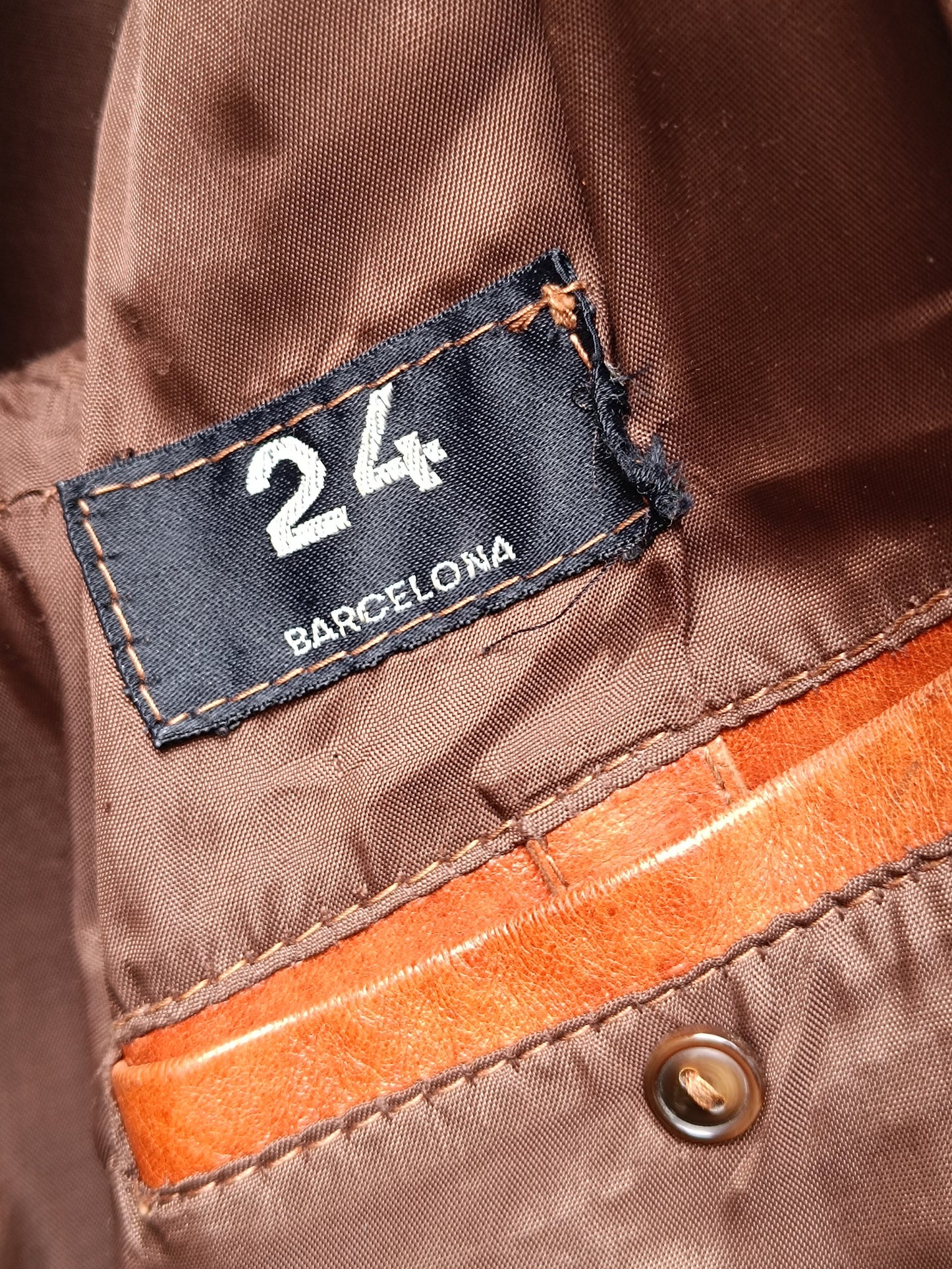 90s Leather Jacket| Vintage Minimalist Brown leather Design| Timeless Chic Leather coat