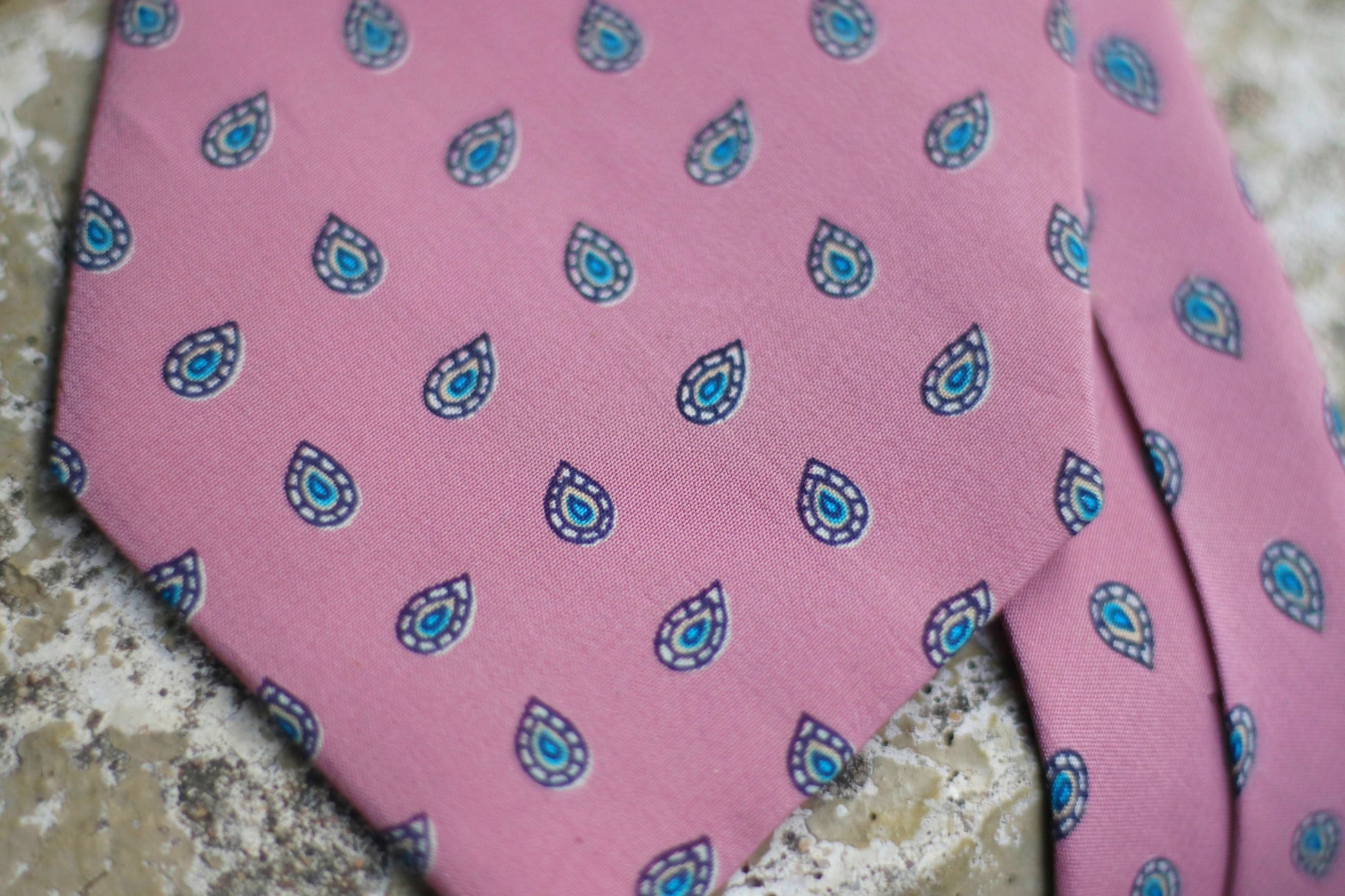 90s silk pink tie| Vintage workwear Tie Vintage silk tie| Paisley print pink tie