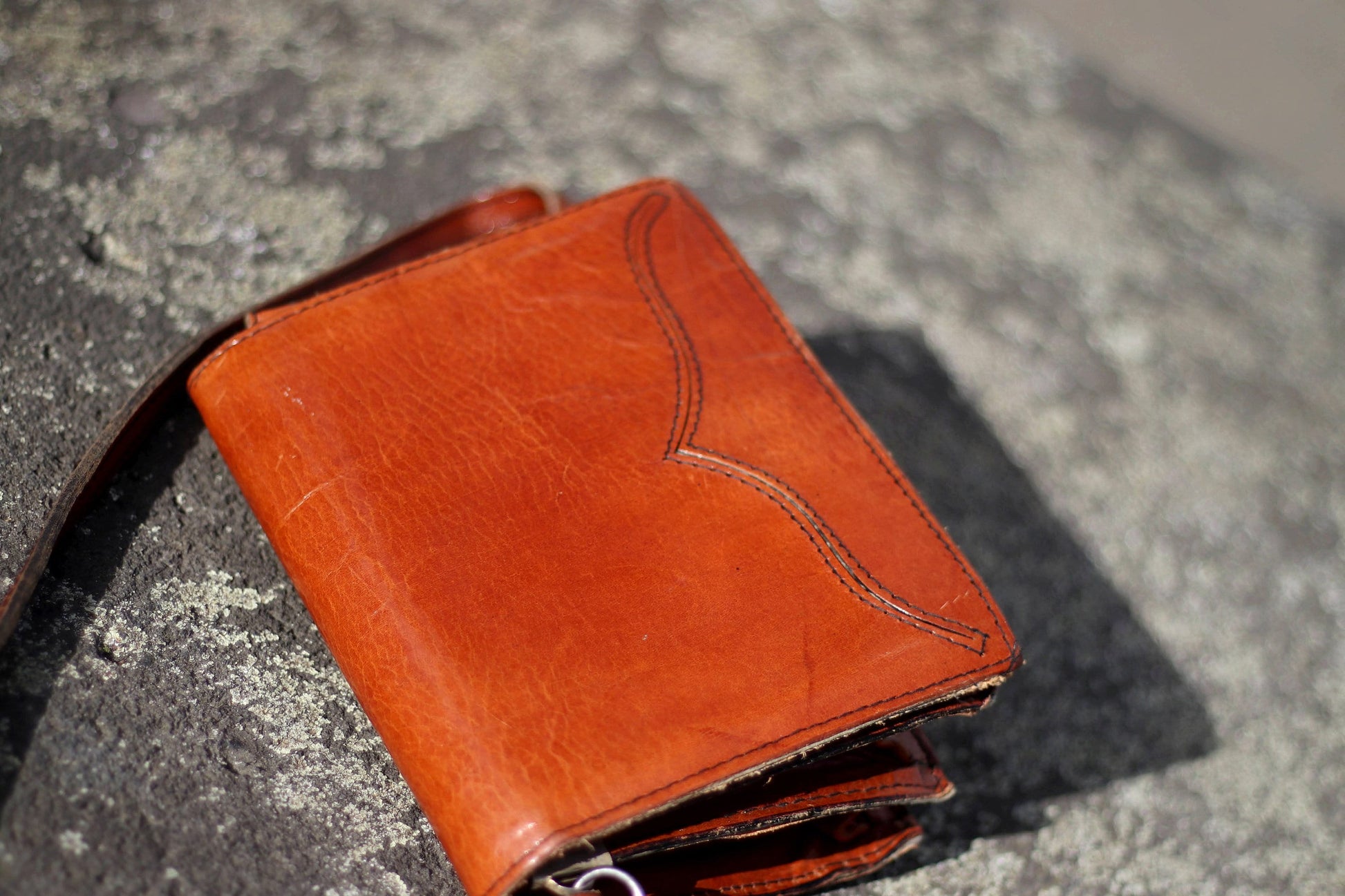 70s leather handbag| Vintage timeless brown shoulderbag| Classic mini crossbody bag